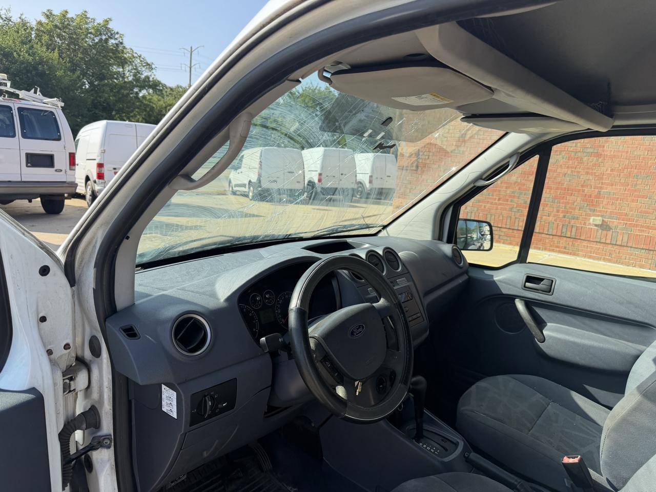 Ford Transit Connect XL 2012