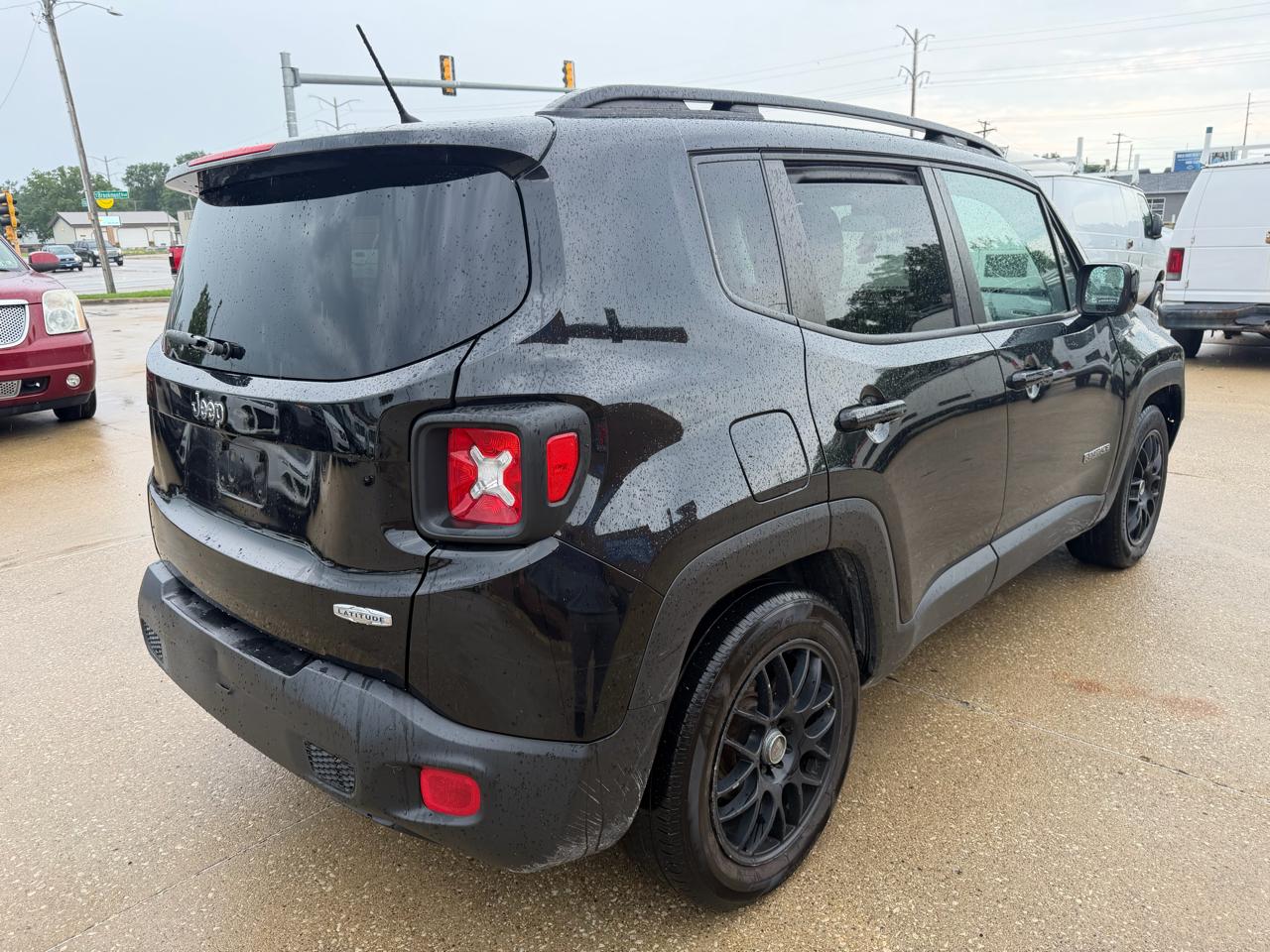 Jeep Renegade Latitude FWD 2016