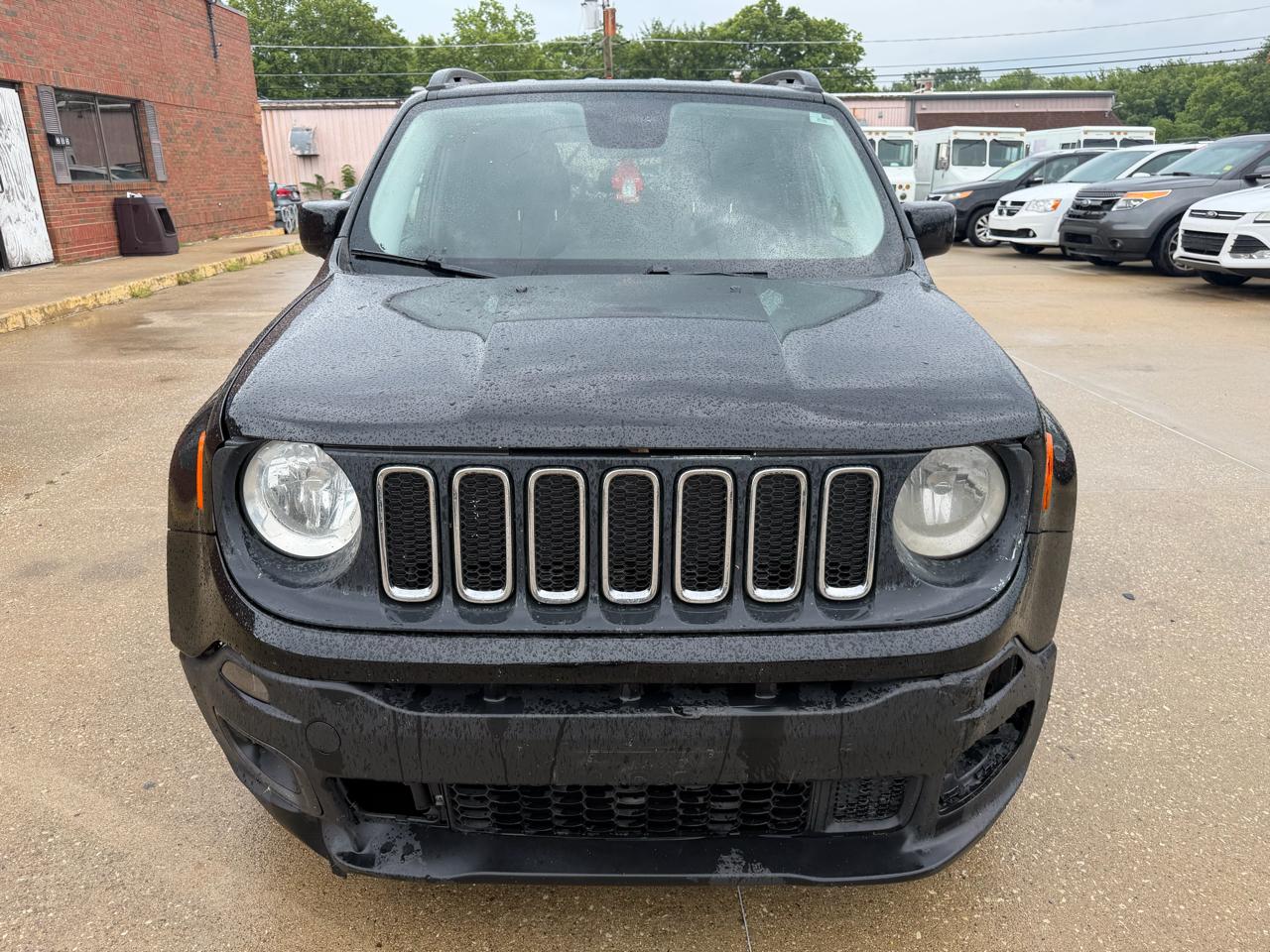 Jeep Renegade Latitude FWD 2016