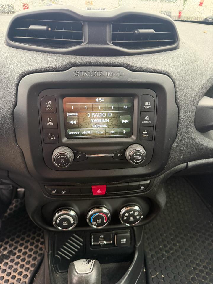 Jeep Renegade Latitude FWD 2016