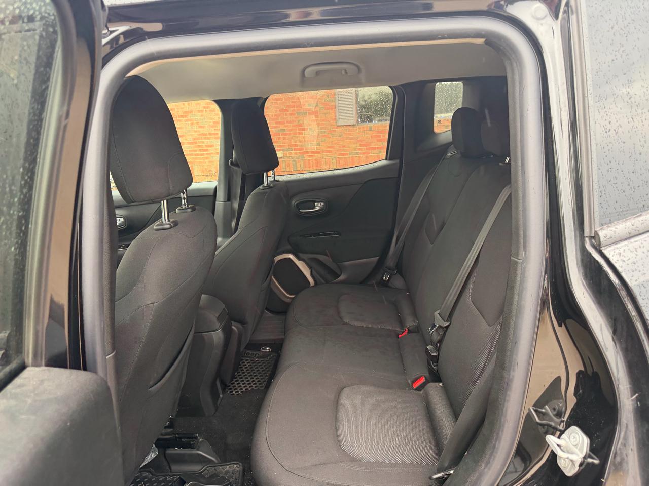 Jeep Renegade Latitude FWD 2016