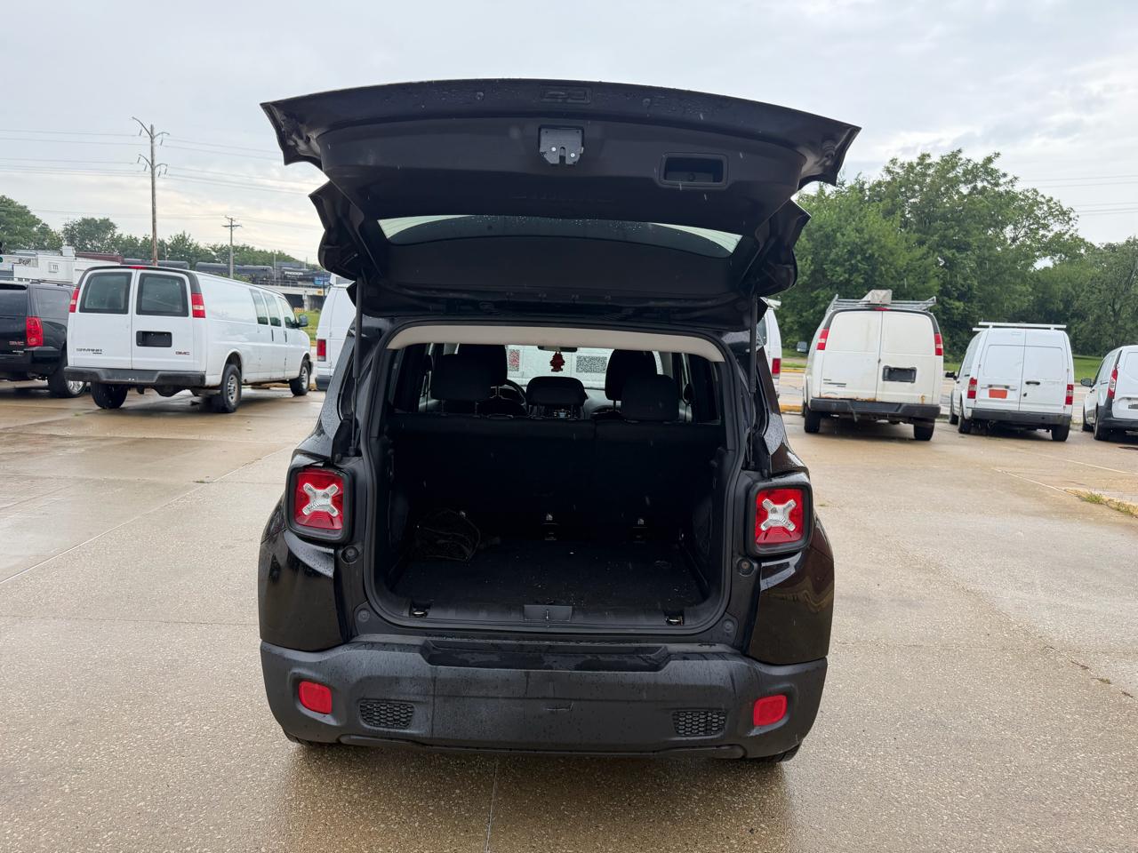 Jeep Renegade Latitude FWD 2016