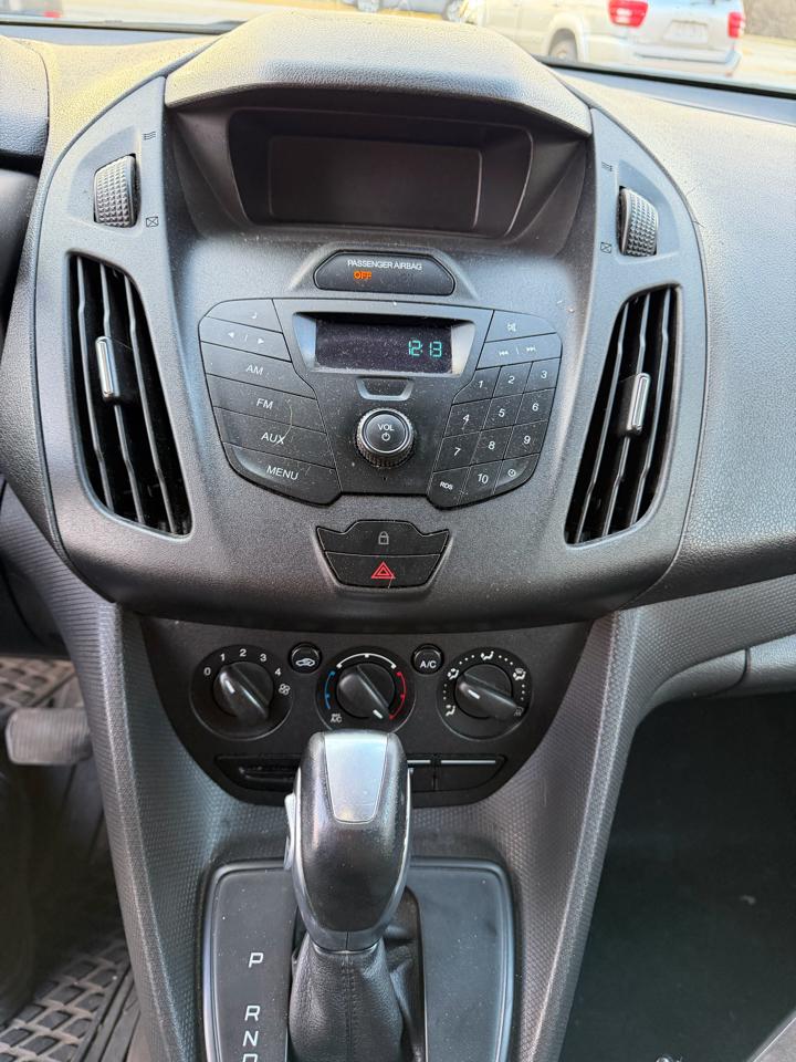 Ford Transit Connect XL 2014