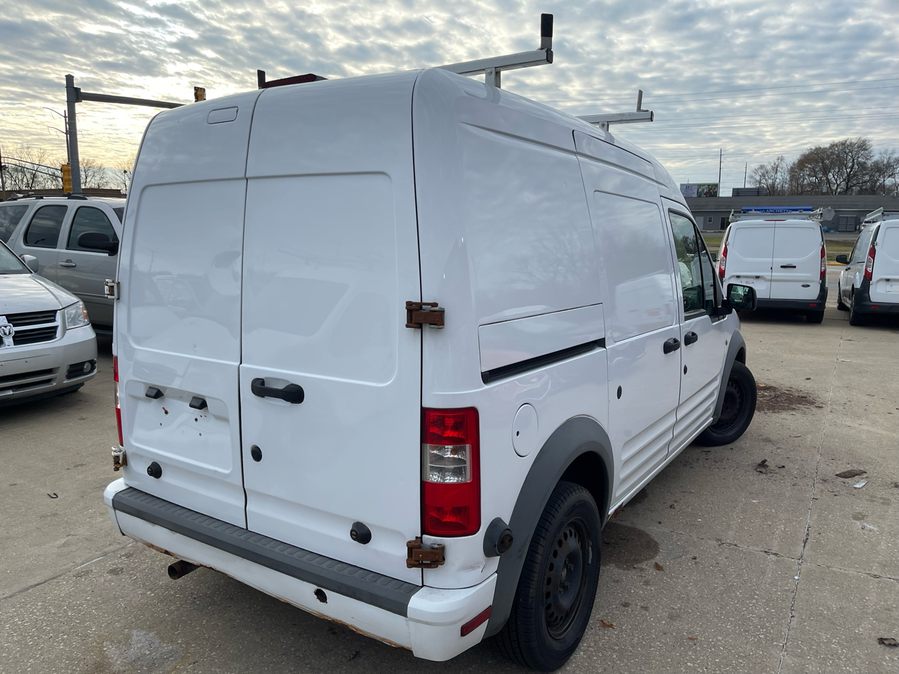 Ford Transit Connect XLT with Rear Door Glass 2012
