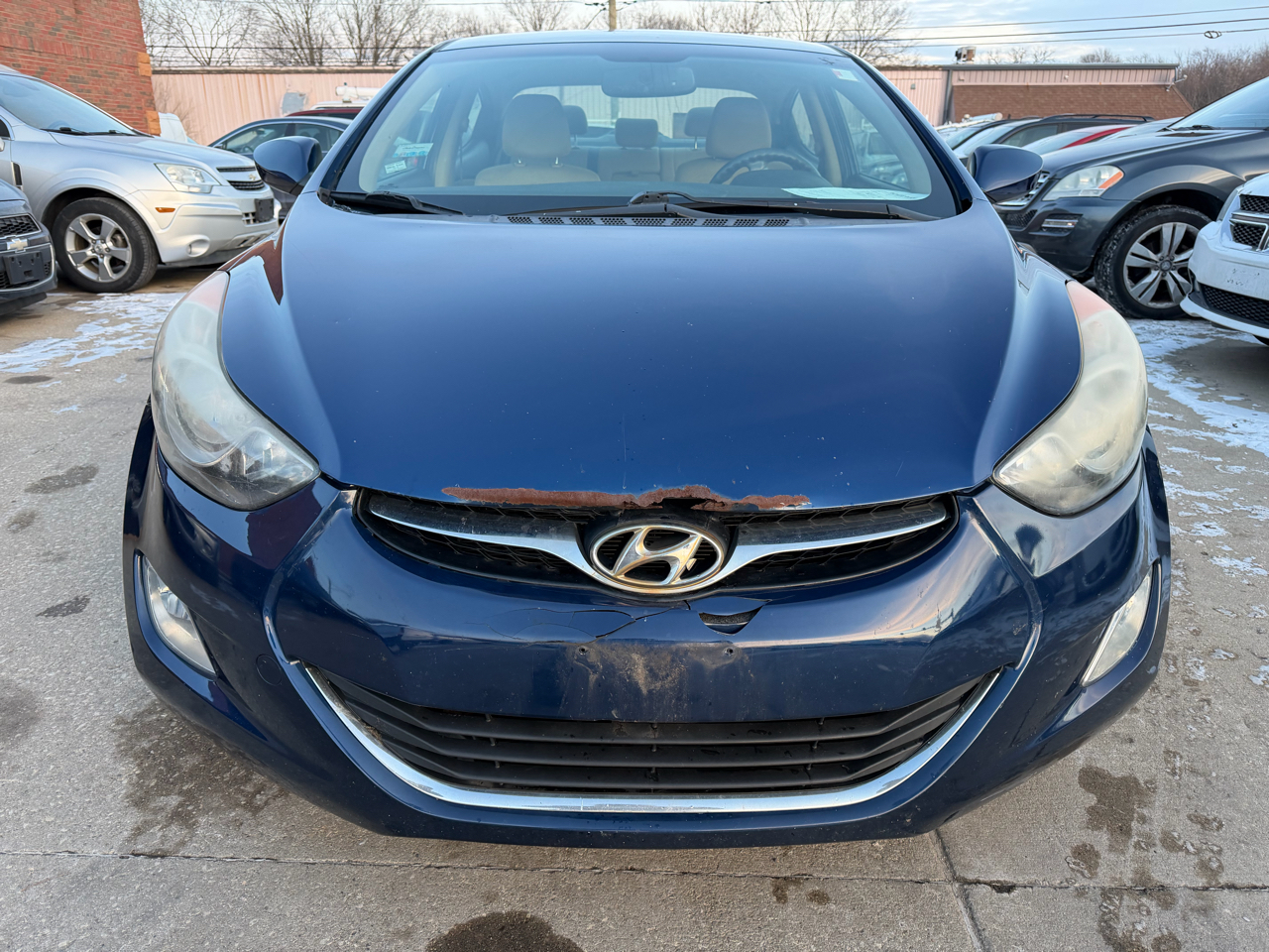Hyundai Elantra GLS M/T 2013