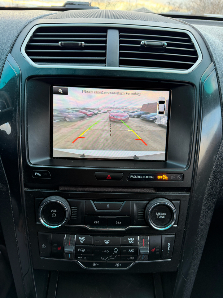 Ford Explorer XLT 4WD 2016