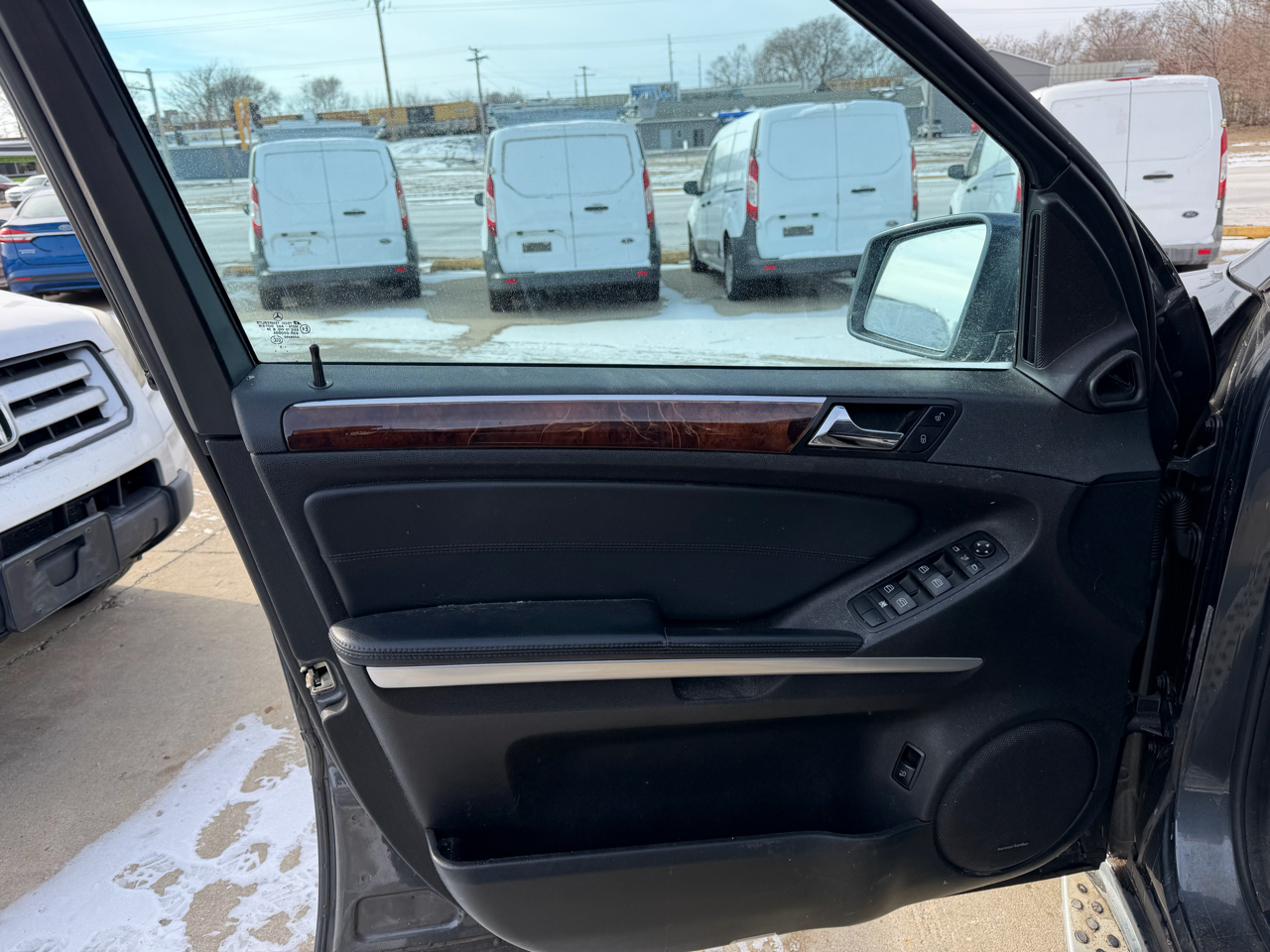 Mercedes-Benz M-Class ML350 4MATIC 2011