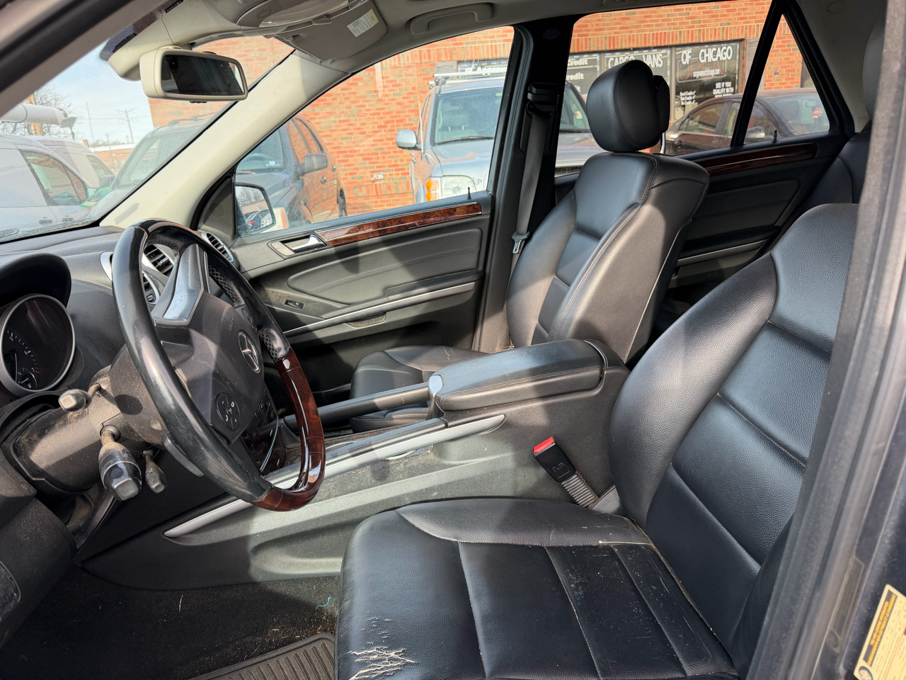 Mercedes-Benz M-Class ML350 4MATIC 2011