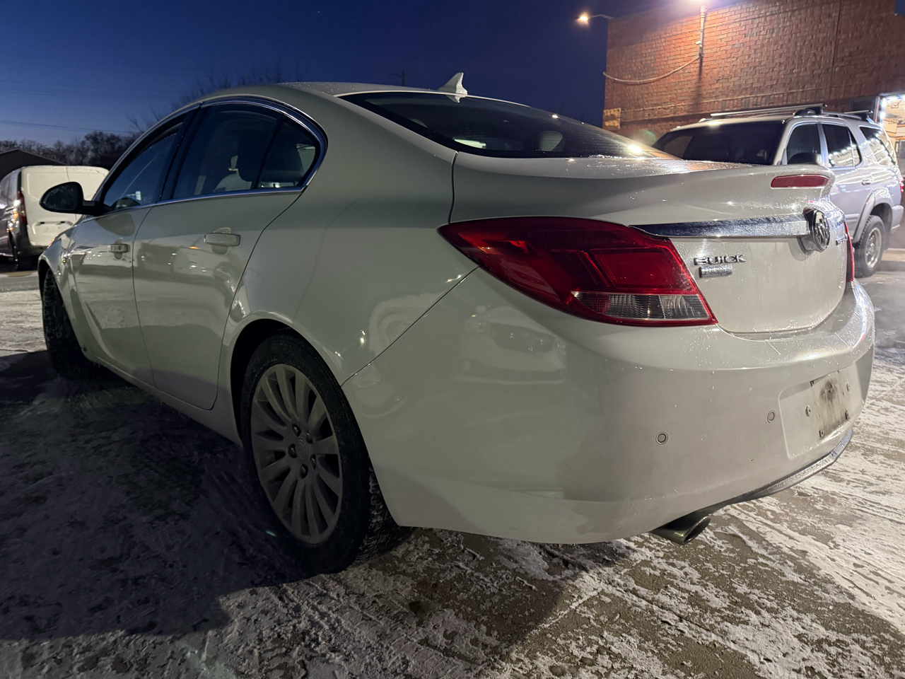 Buick Regal CXL Turbo - 2XT 2011