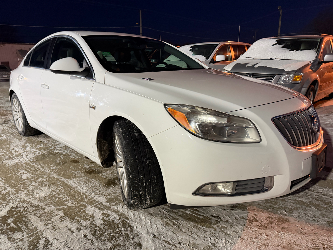 Buick Regal CXL Turbo - 2XT 2011