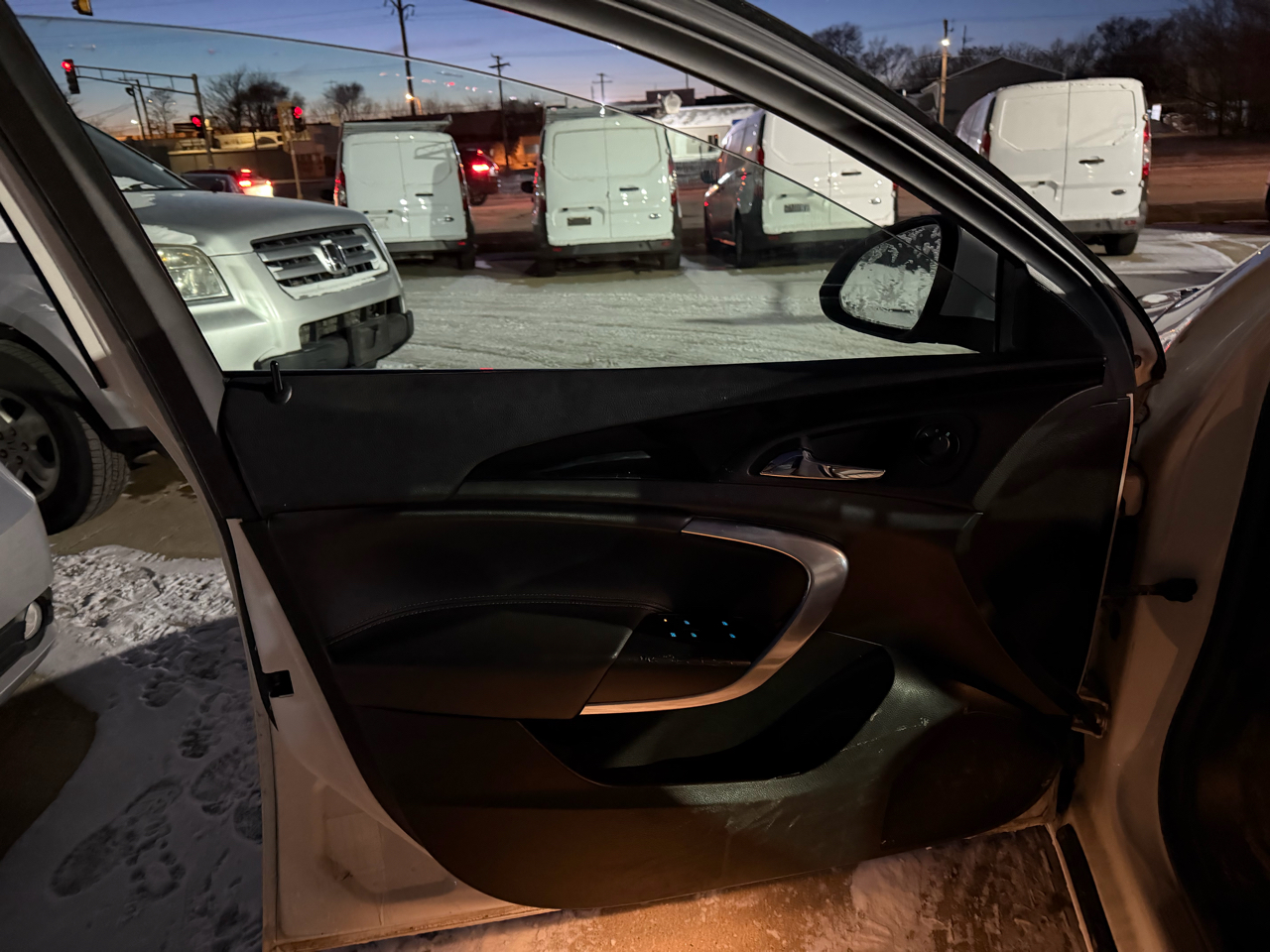 Buick Regal CXL Turbo - 2XT 2011