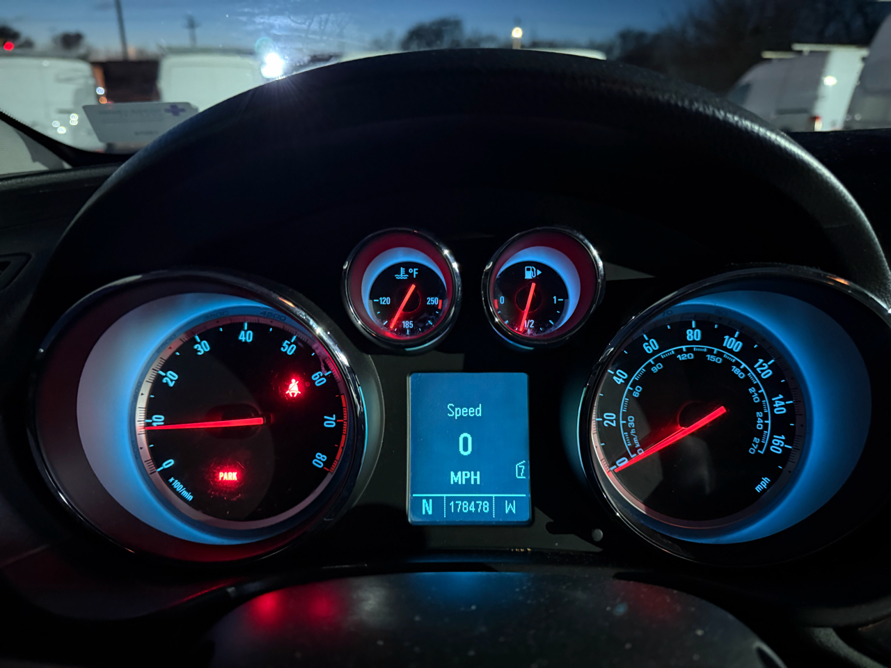 Buick Regal CXL Turbo - 2XT 2011