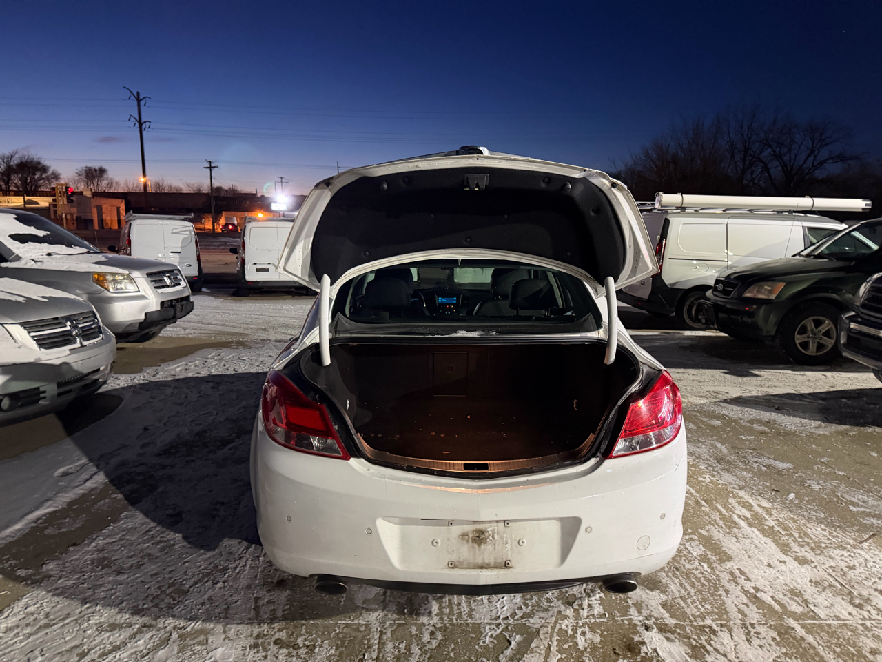 Buick Regal CXL Turbo - 2XT 2011