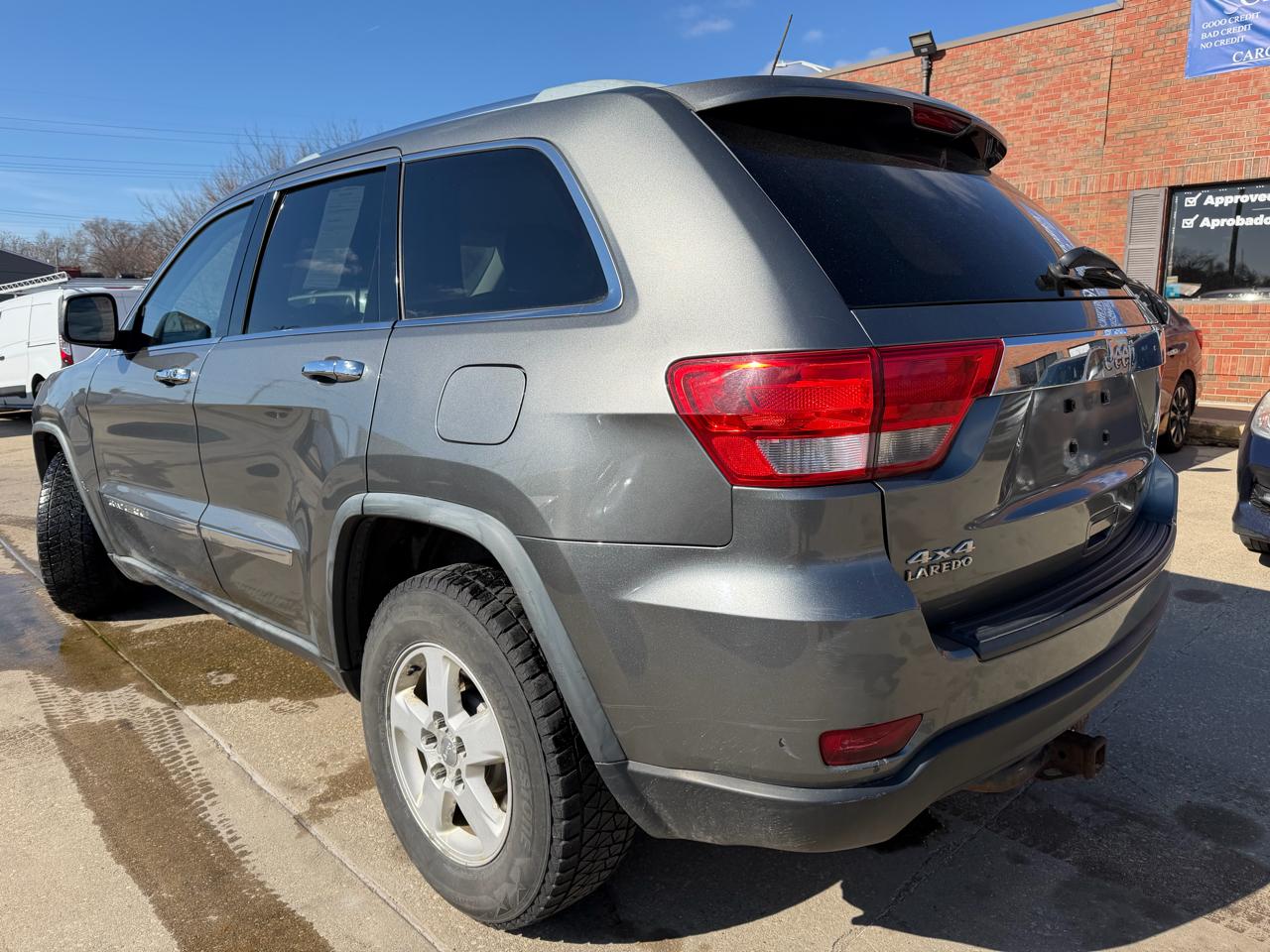Jeep Grand Cherokee Laredo 4WD 2012