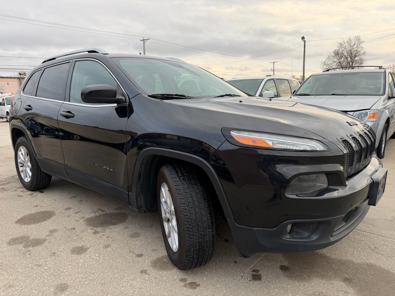 Jeep Cherokee Latitude 4WD 2016