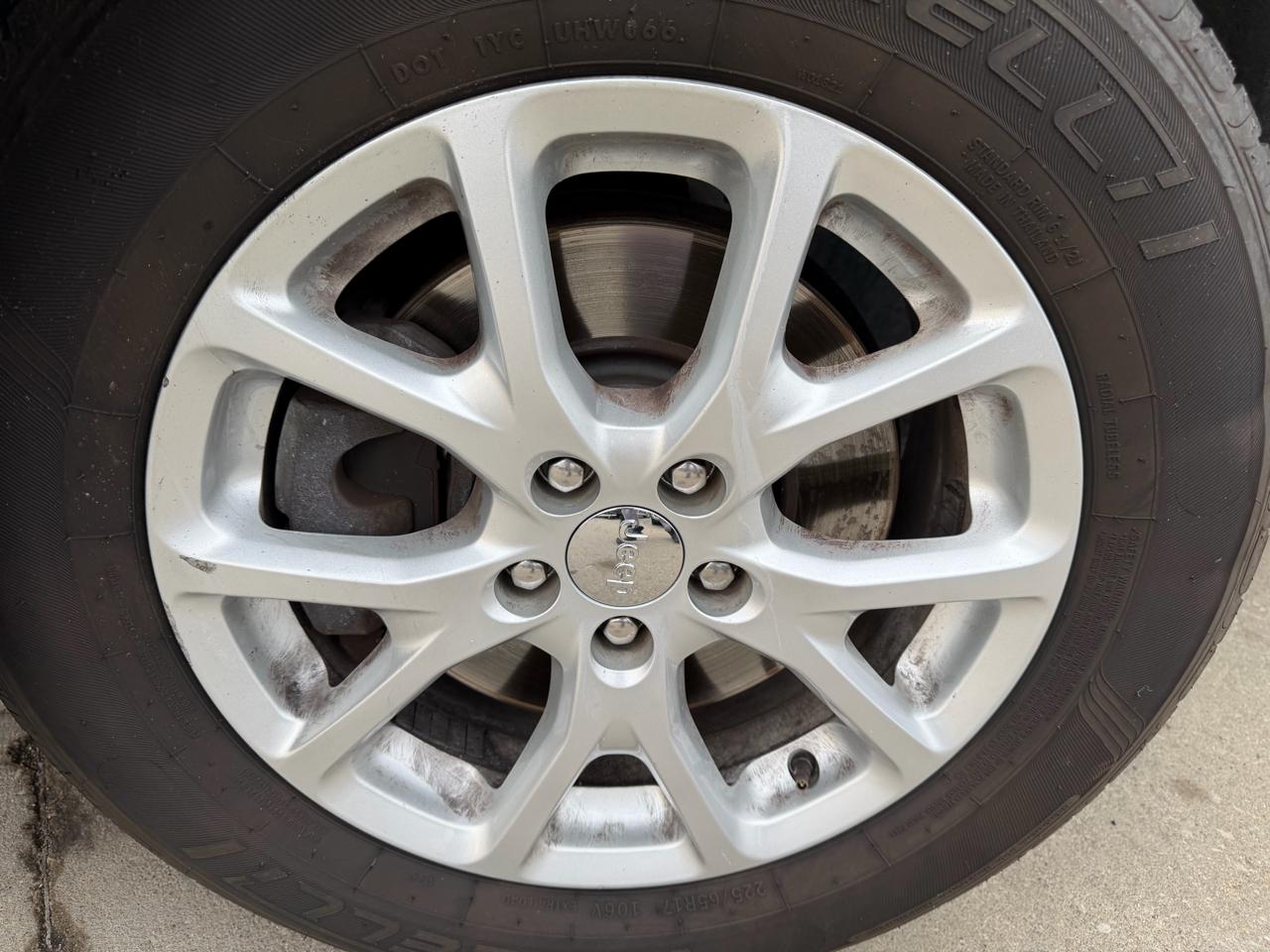 Jeep Cherokee Latitude 4WD 2016