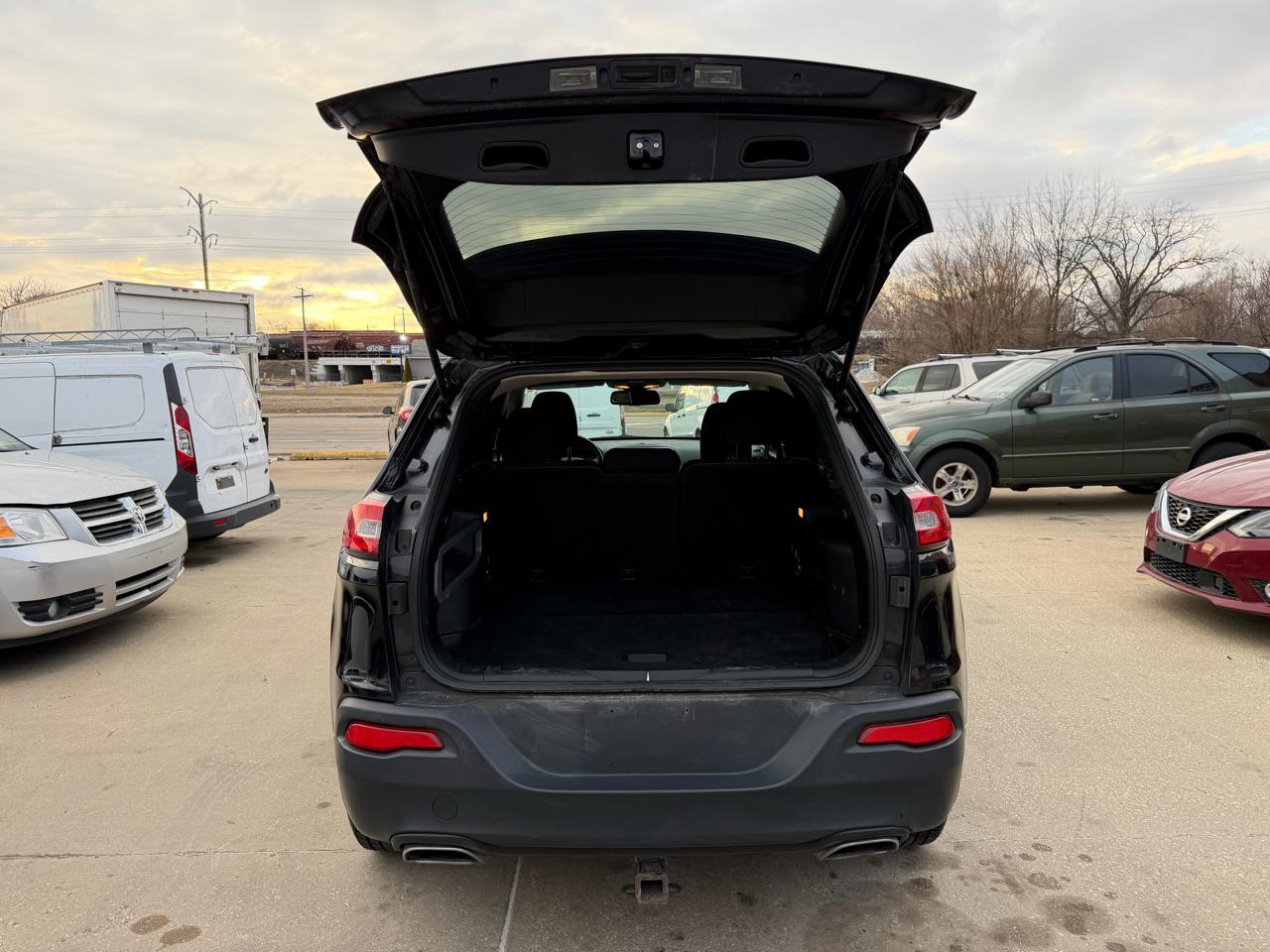 Jeep Cherokee Latitude 4WD 2016