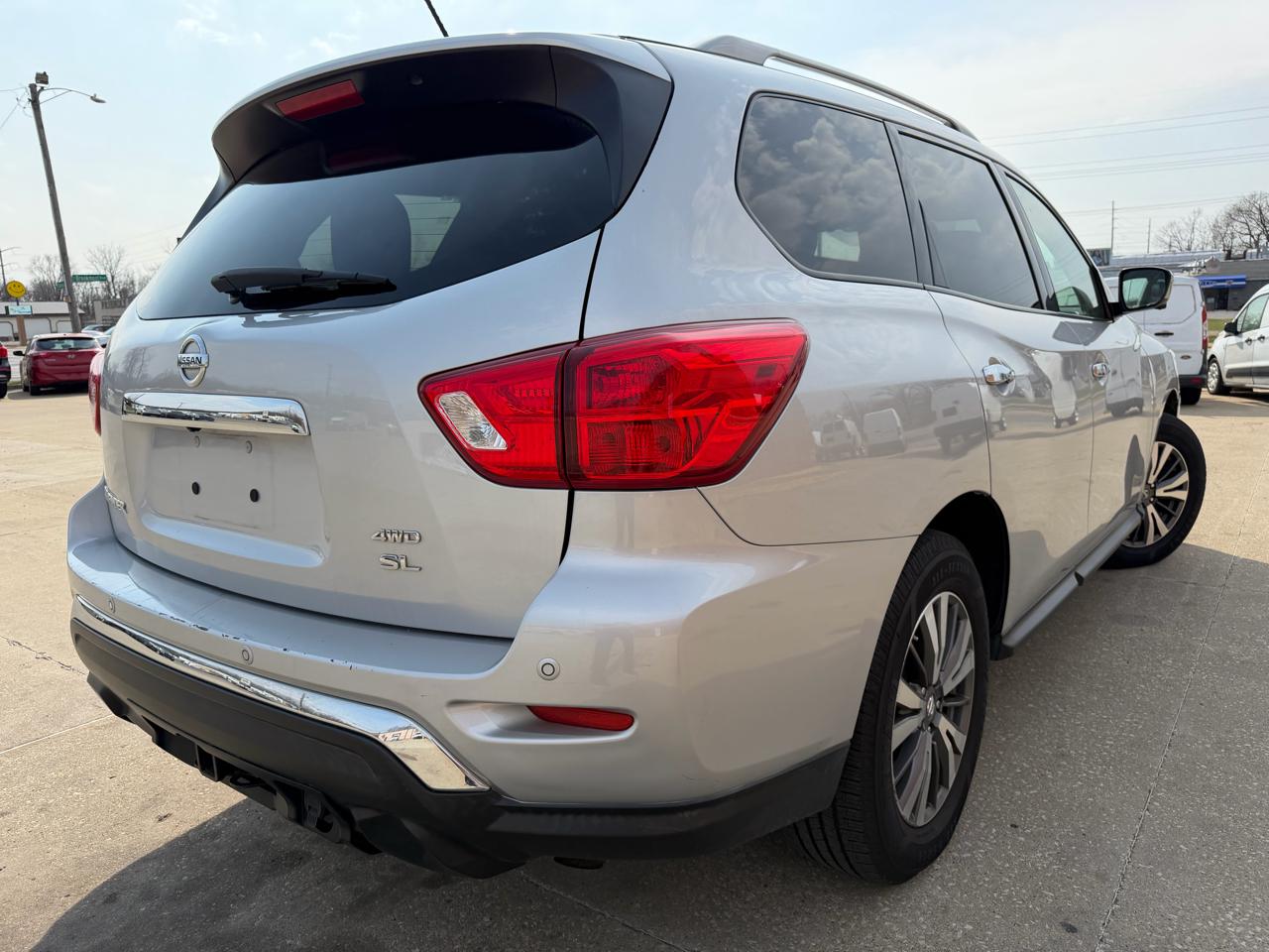 Nissan Pathfinder S 4WD 2018