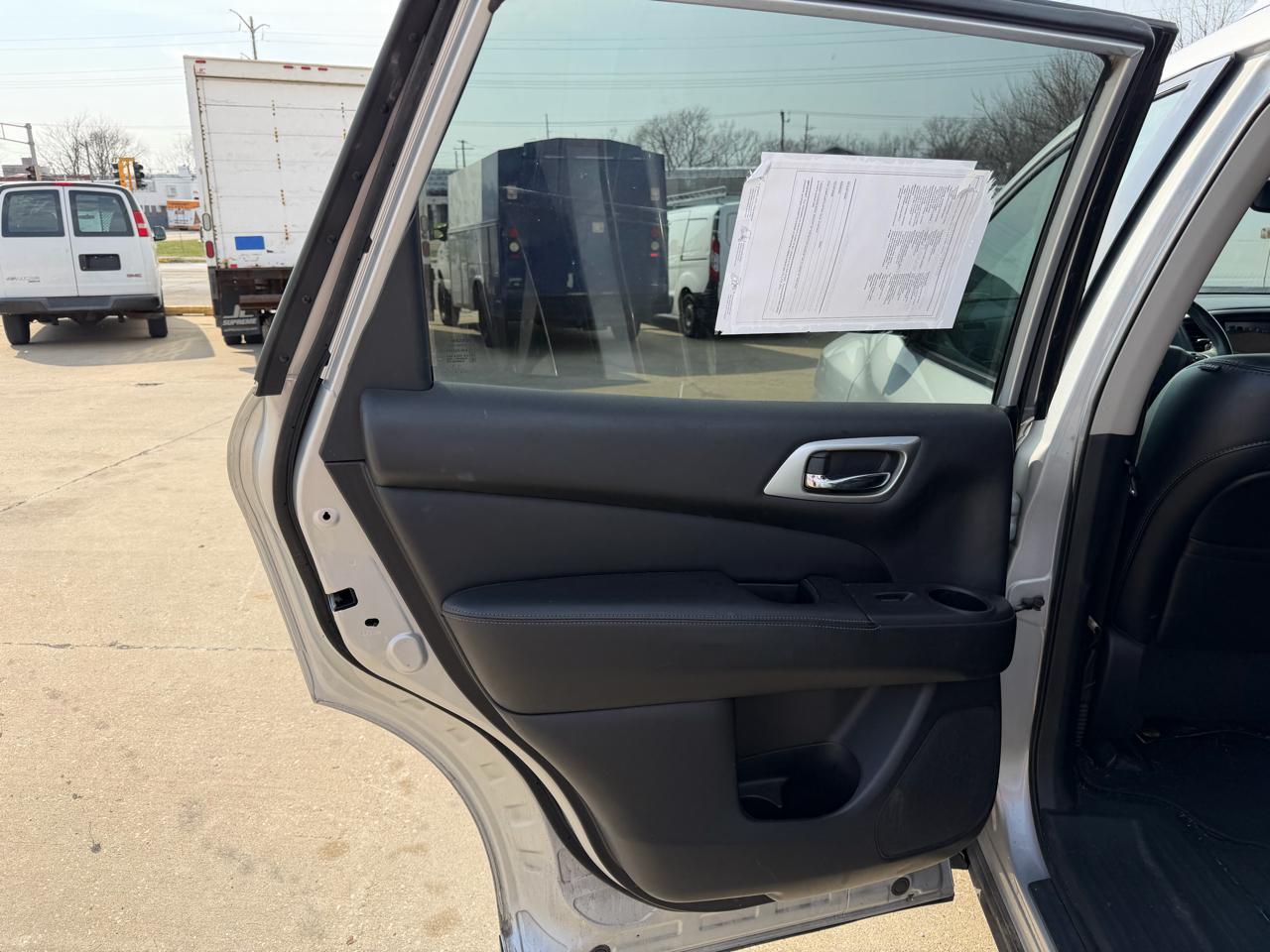 Nissan Pathfinder S 4WD 2018