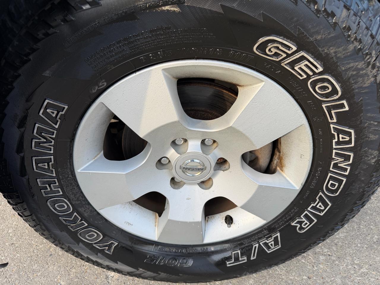 Nissan Pathfinder XE 4WD 2005