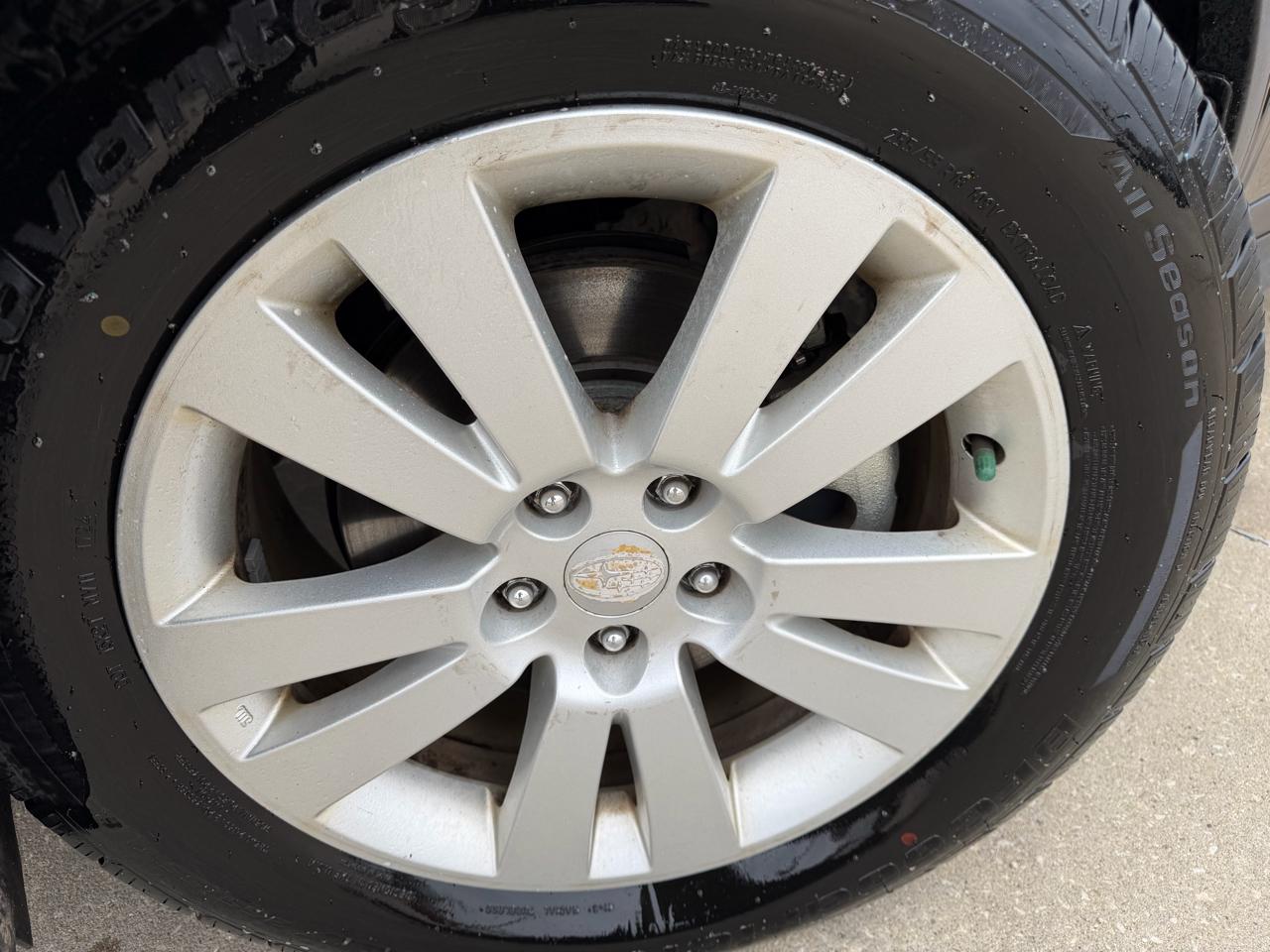 Subaru Tribeca Limited 7-Passenger 2009