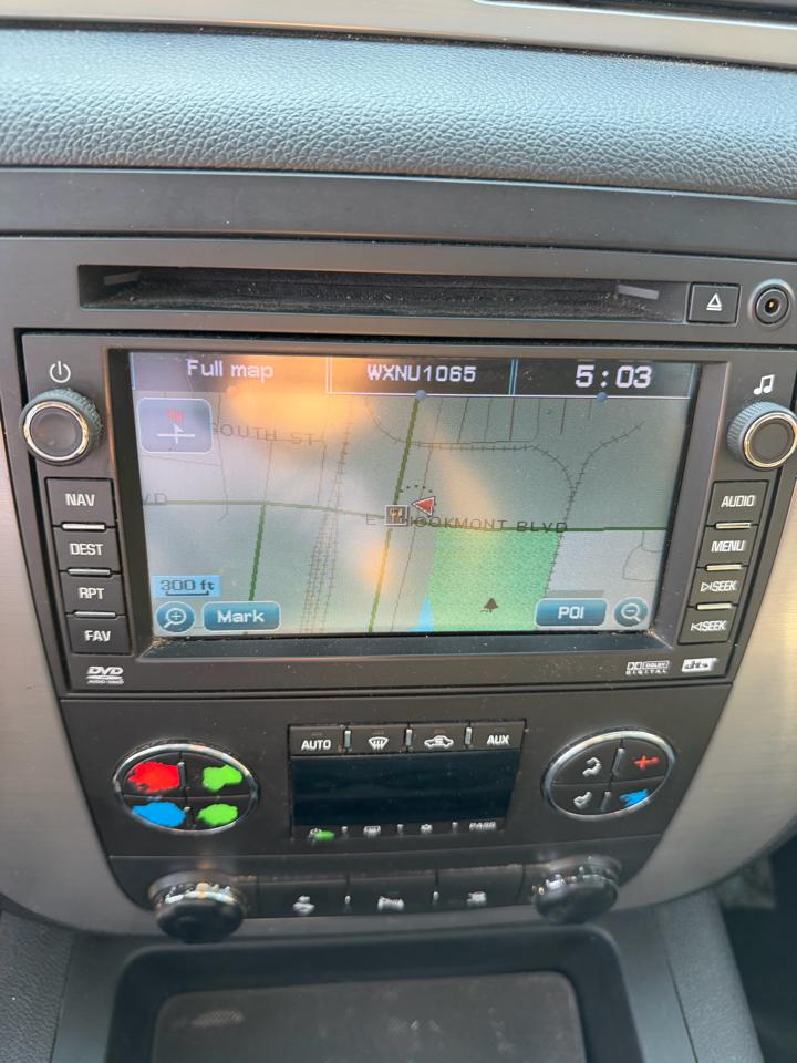 GMC Yukon SLE-1 4WD 2008