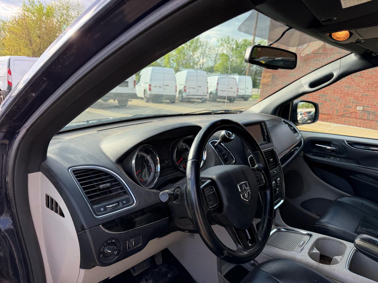 Dodge Grand Caravan SXT 2017