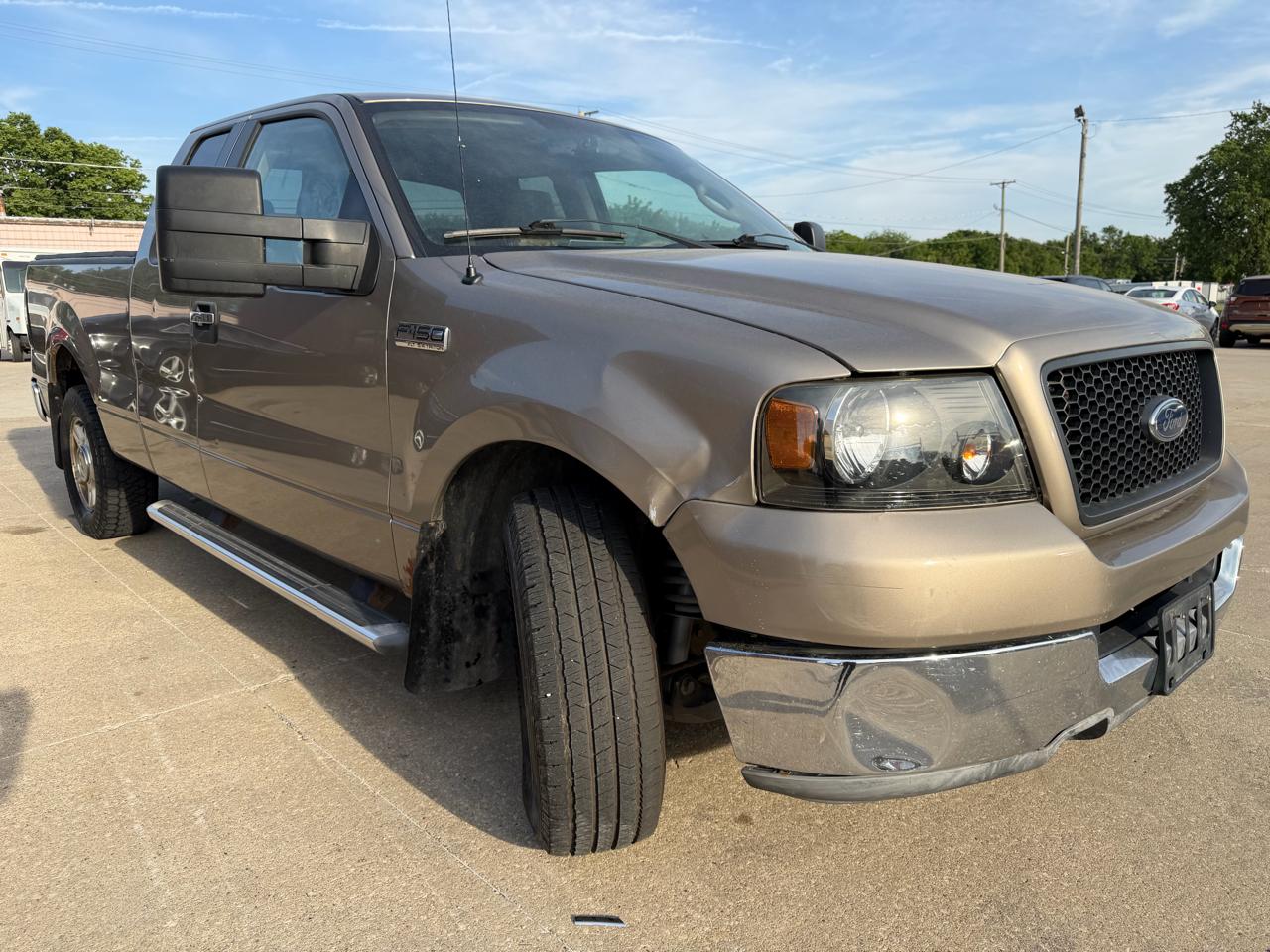 Ford F-150 XL SuperCab 2WD 2005
