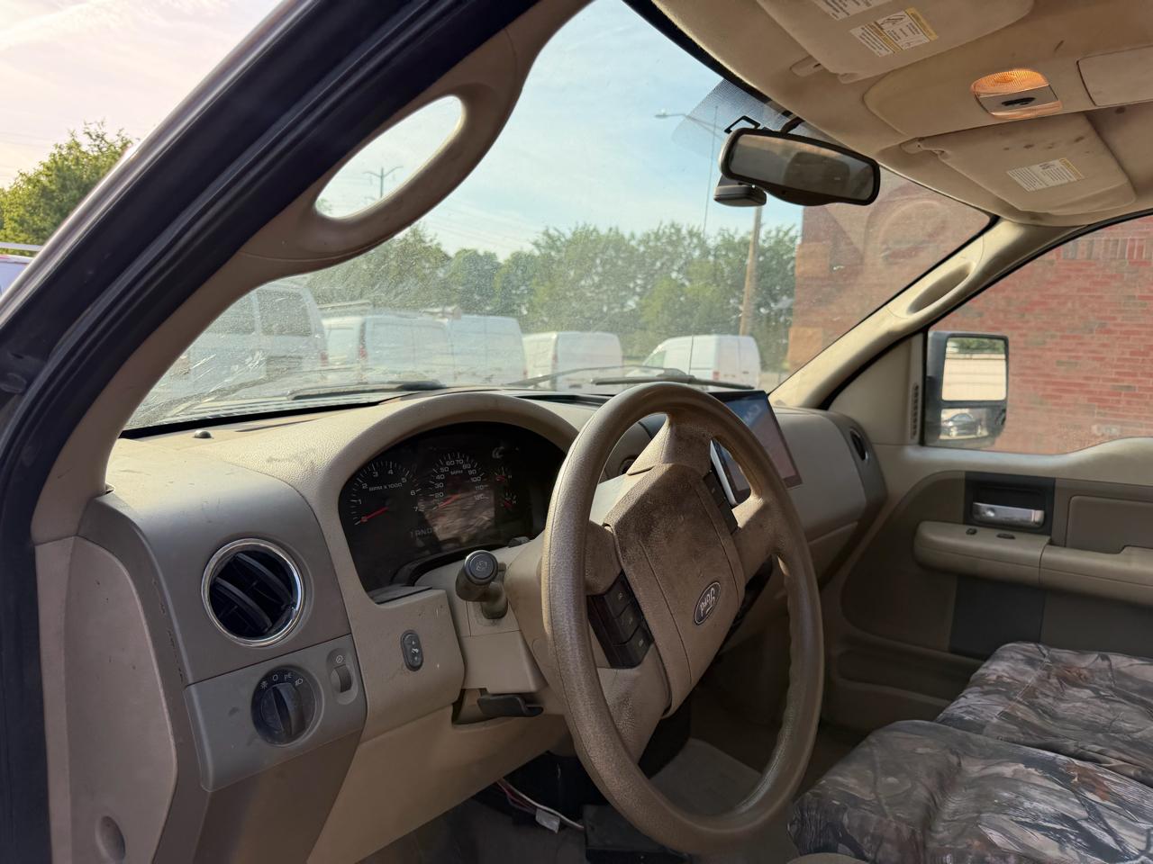 Ford F-150 XL SuperCab 2WD 2005
