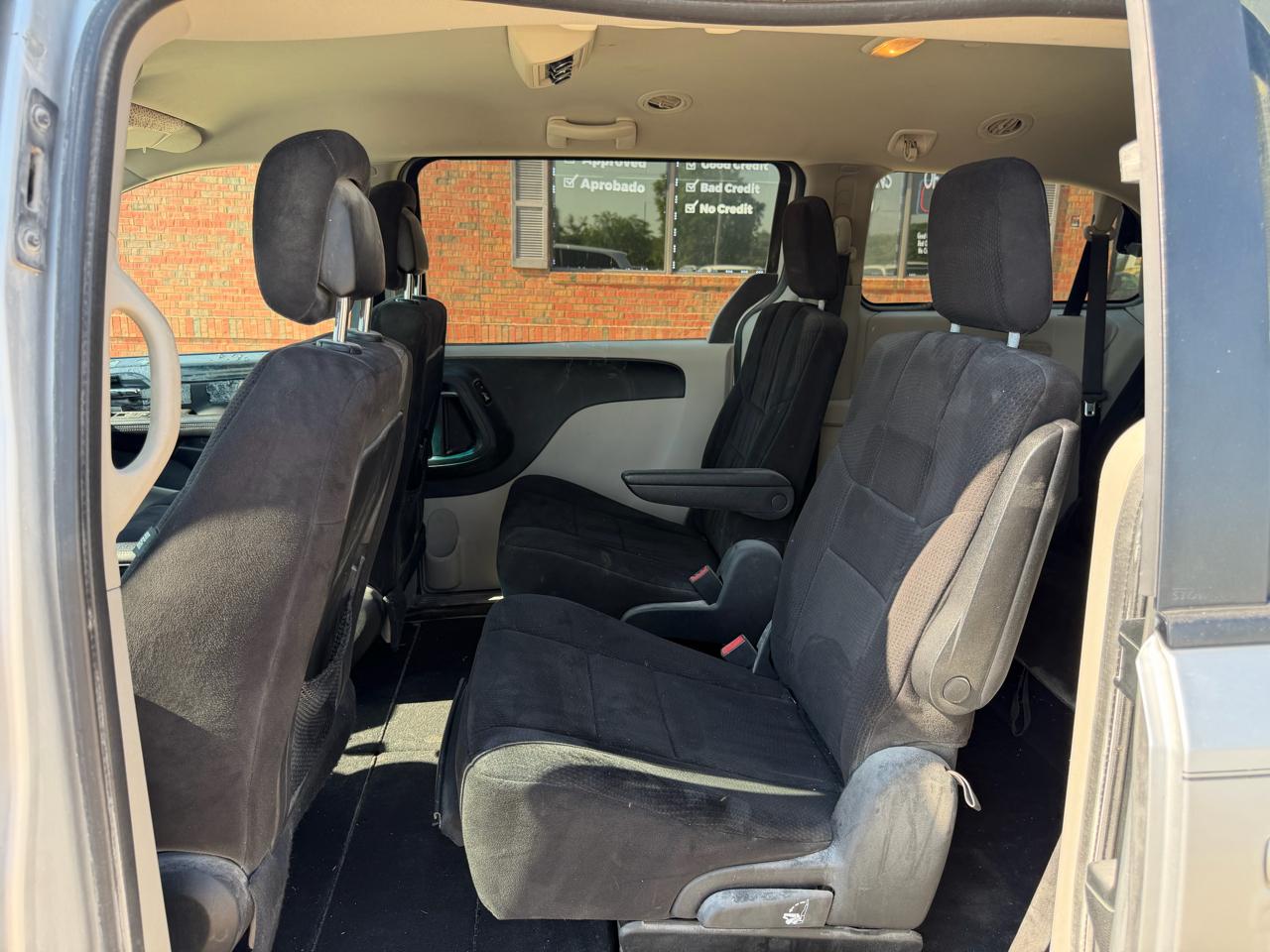 Dodge Grand Caravan Express 2011