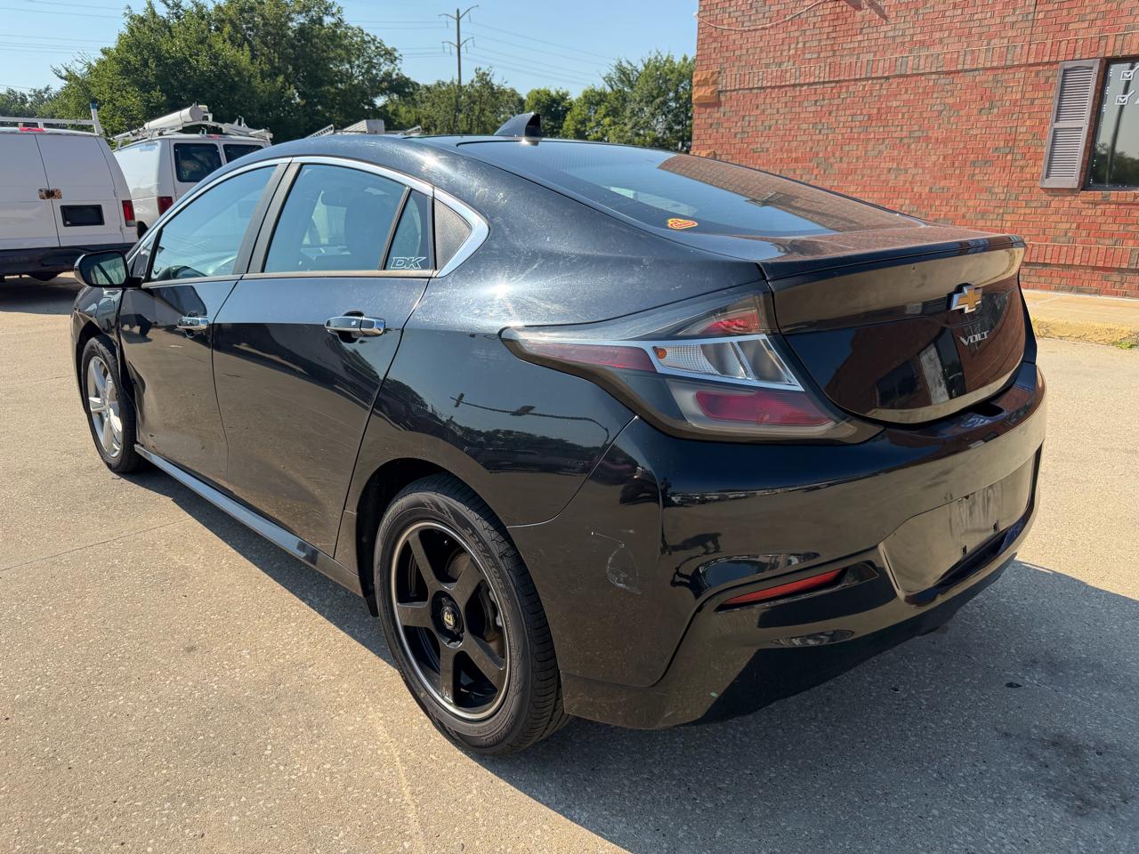Chevrolet Volt LT w/ Standard Emission Package 2017