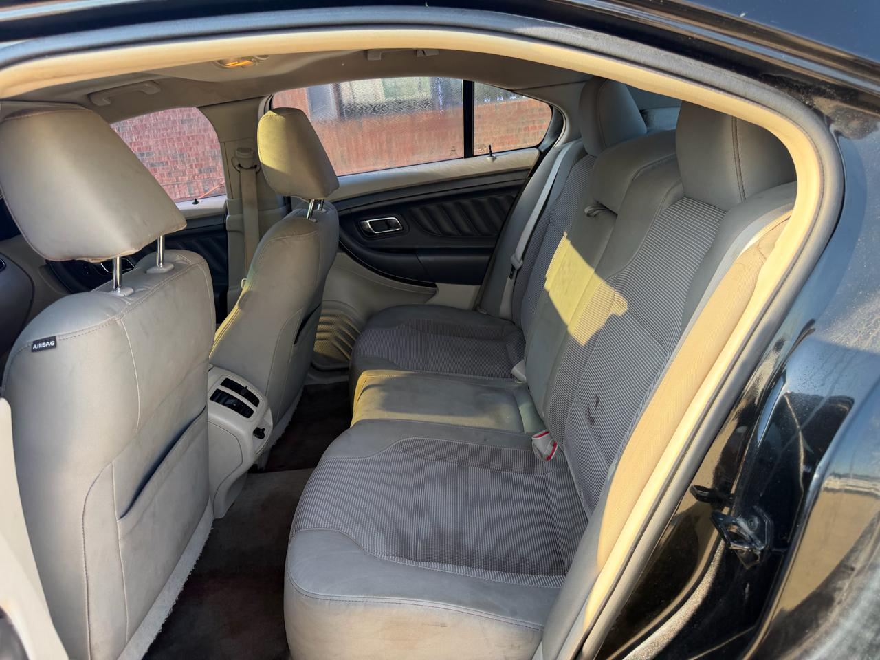 Ford Taurus SEL FWD 2012