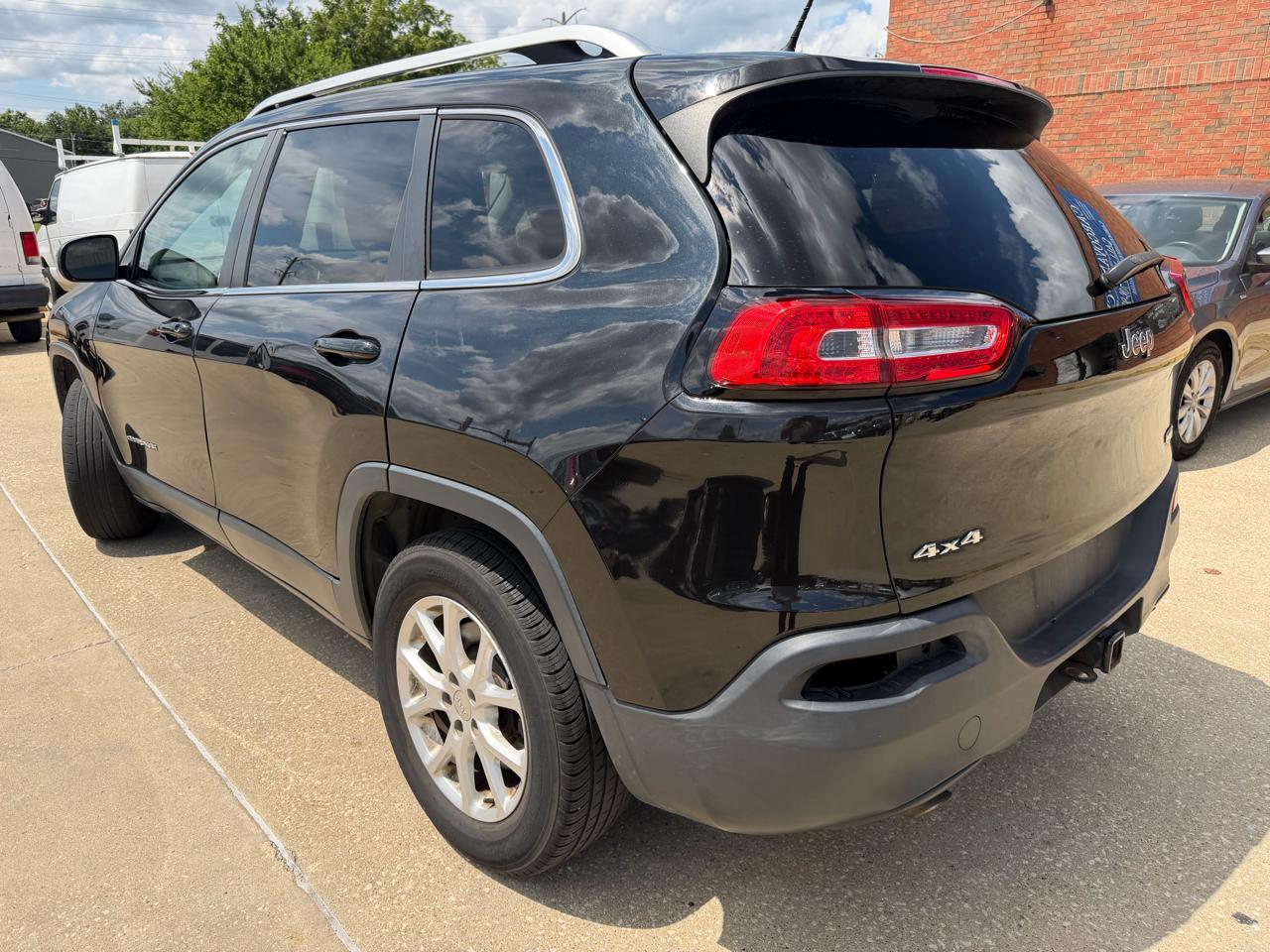Jeep Cherokee Latitude 4WD 2014