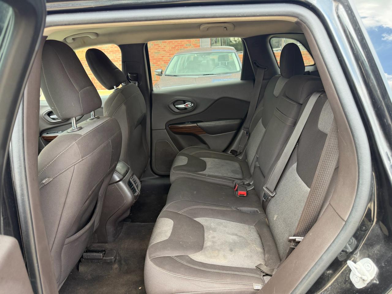 Jeep Cherokee Latitude 4WD 2014