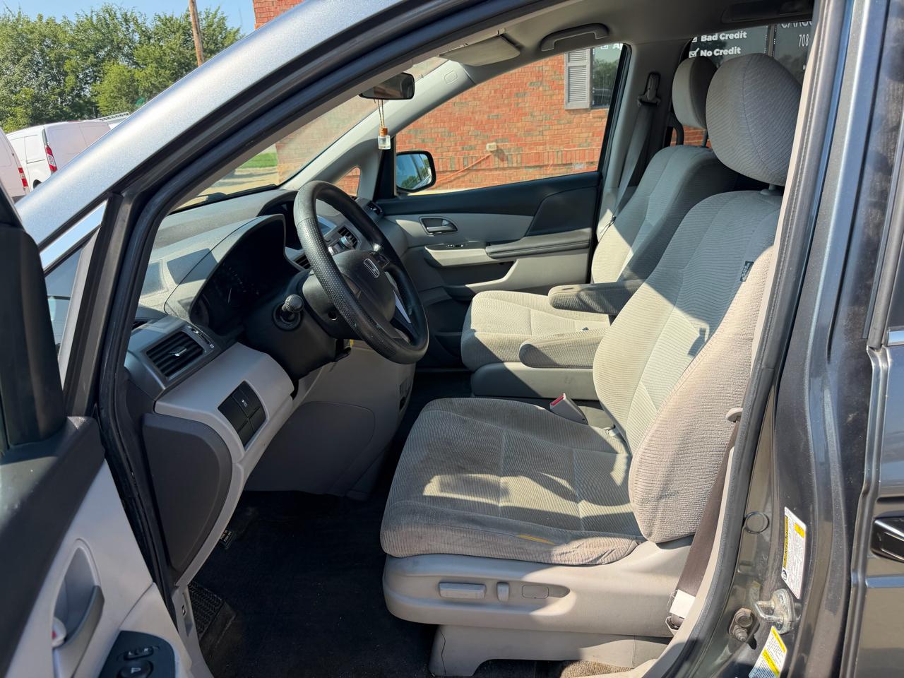 Honda Odyssey LX 2011