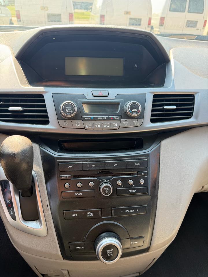Honda Odyssey LX 2011