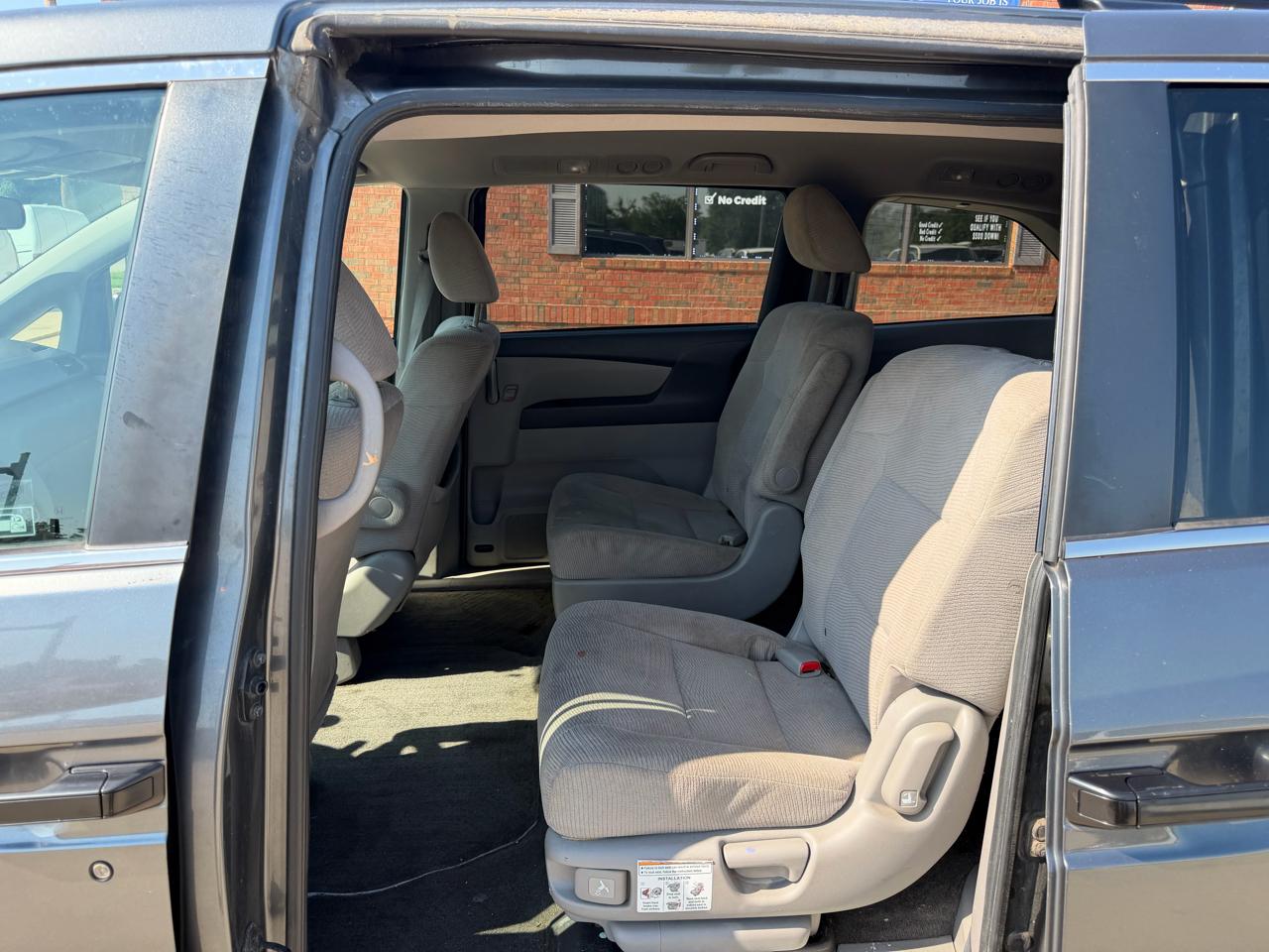 Honda Odyssey LX 2011
