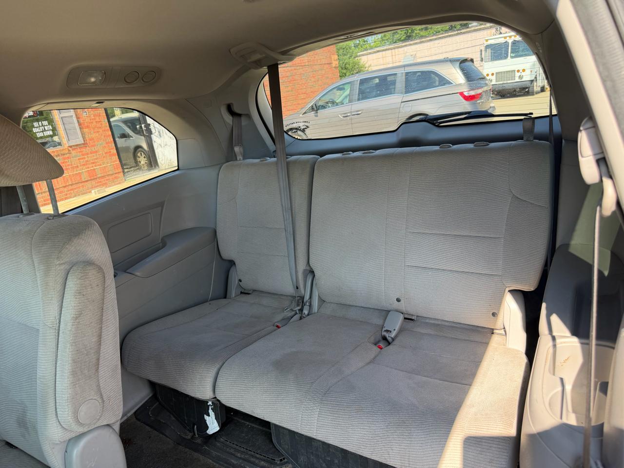 Honda Odyssey LX 2011