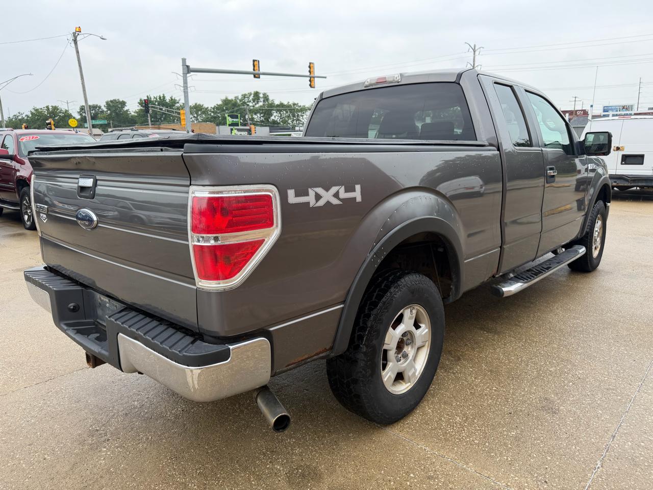 Ford F-150 XL SuperCab 6.5-ft. Bed 4WD 2009