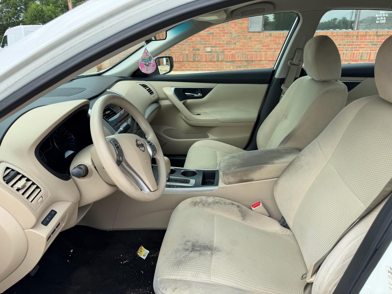 Nissan Altima 2.5 2015