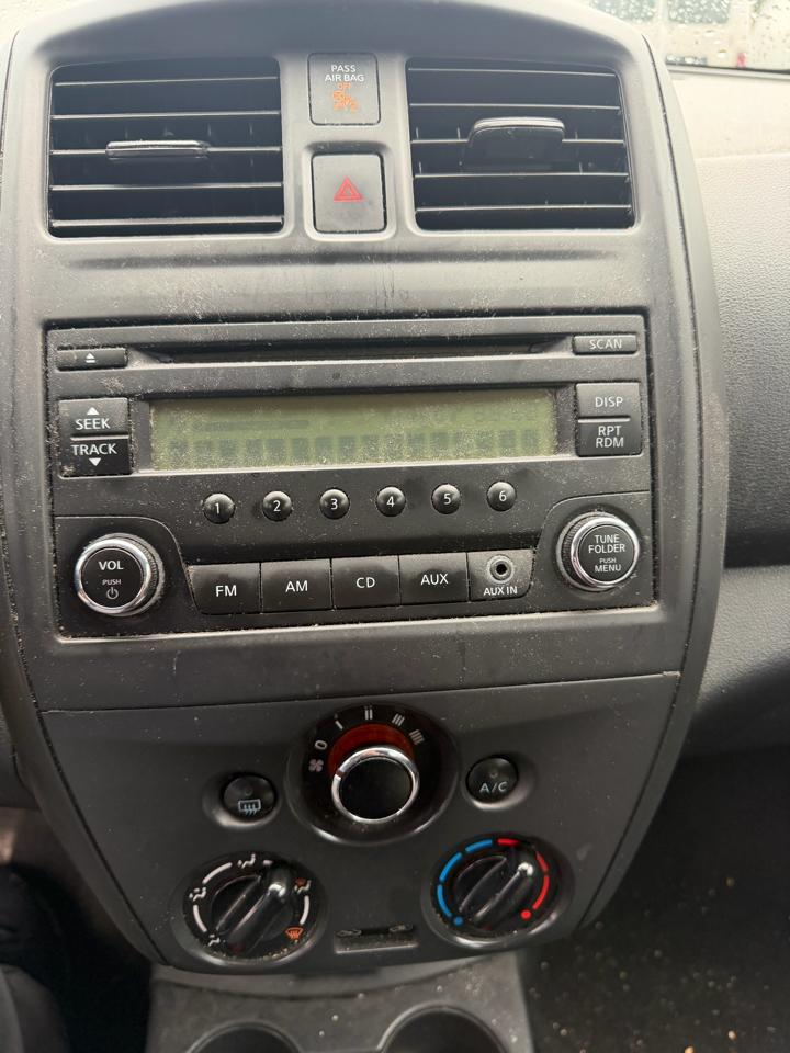Nissan Versa 1.6 S 5M 2018