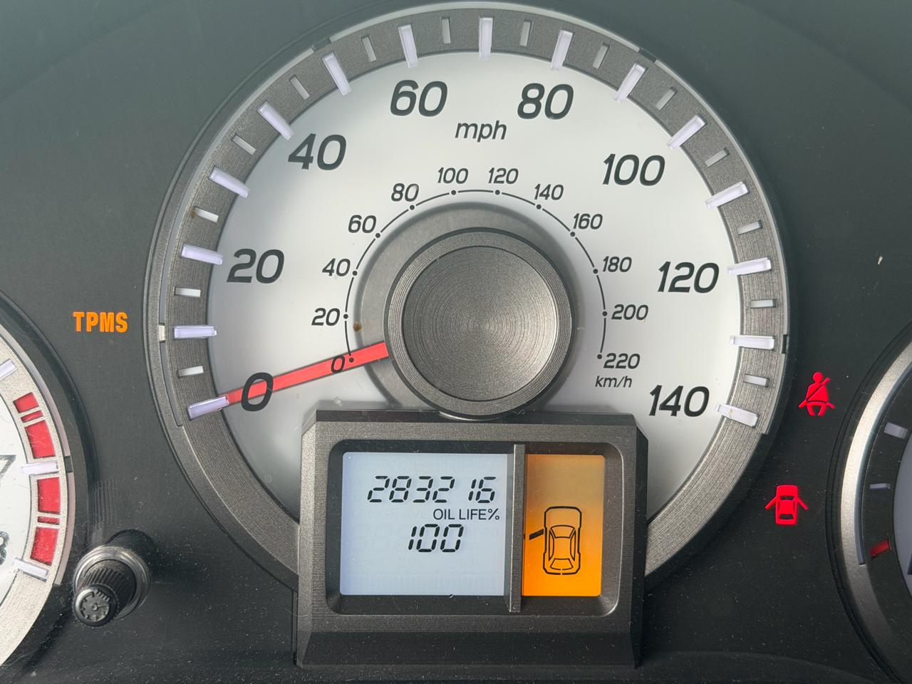 Honda Pilot LX 4WD 5-Spd AT 2012