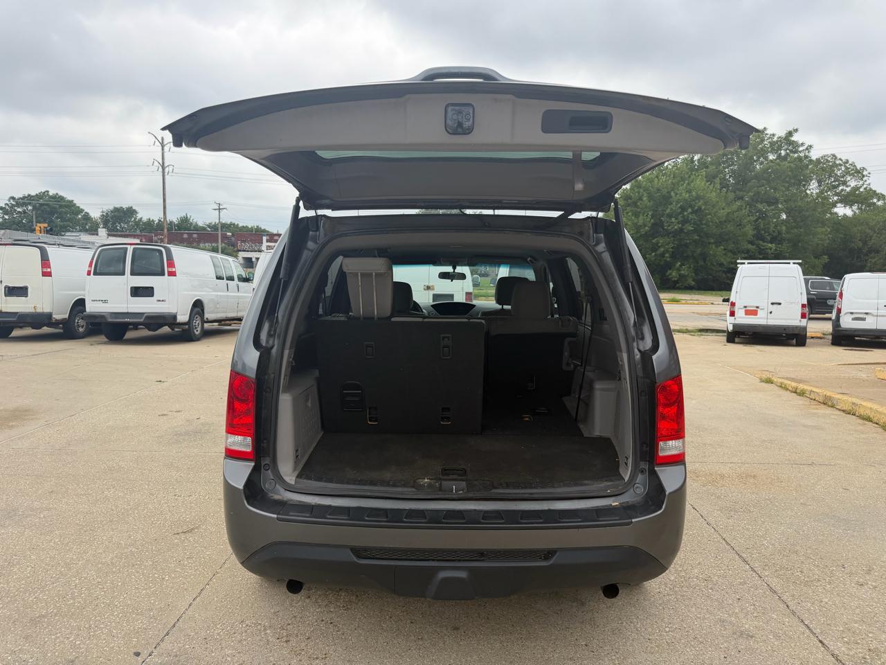 Honda Pilot LX 4WD 5-Spd AT 2012