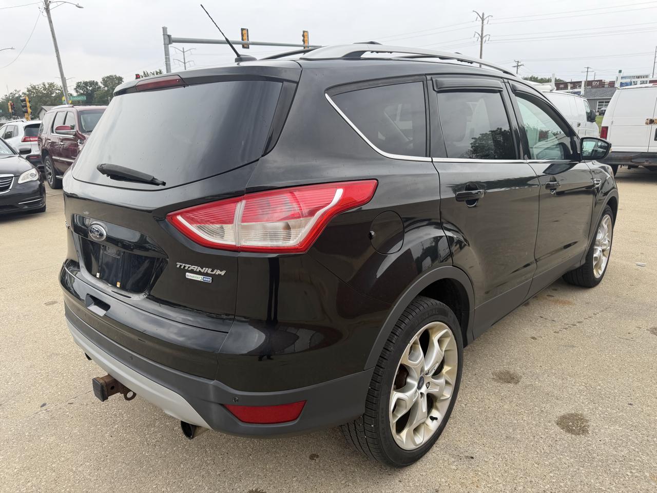 Ford Escape Titanium 4WD 2013