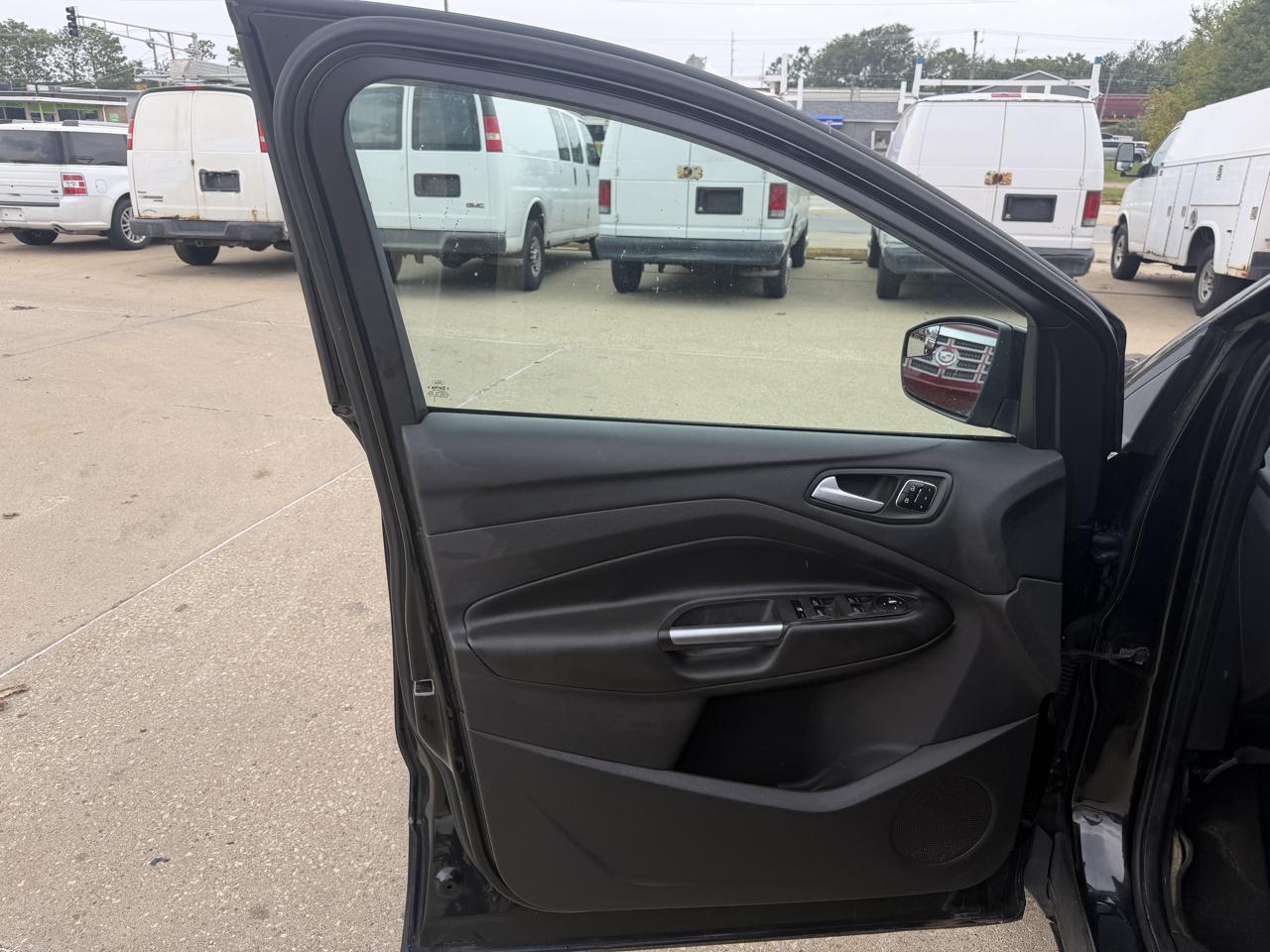 Ford Escape Titanium 4WD 2013