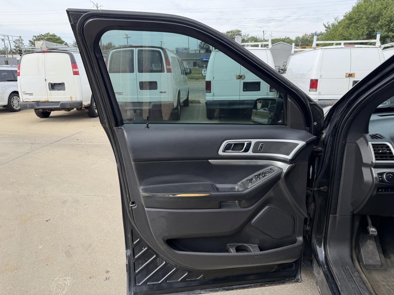 Ford Explorer XLT 4WD 2014