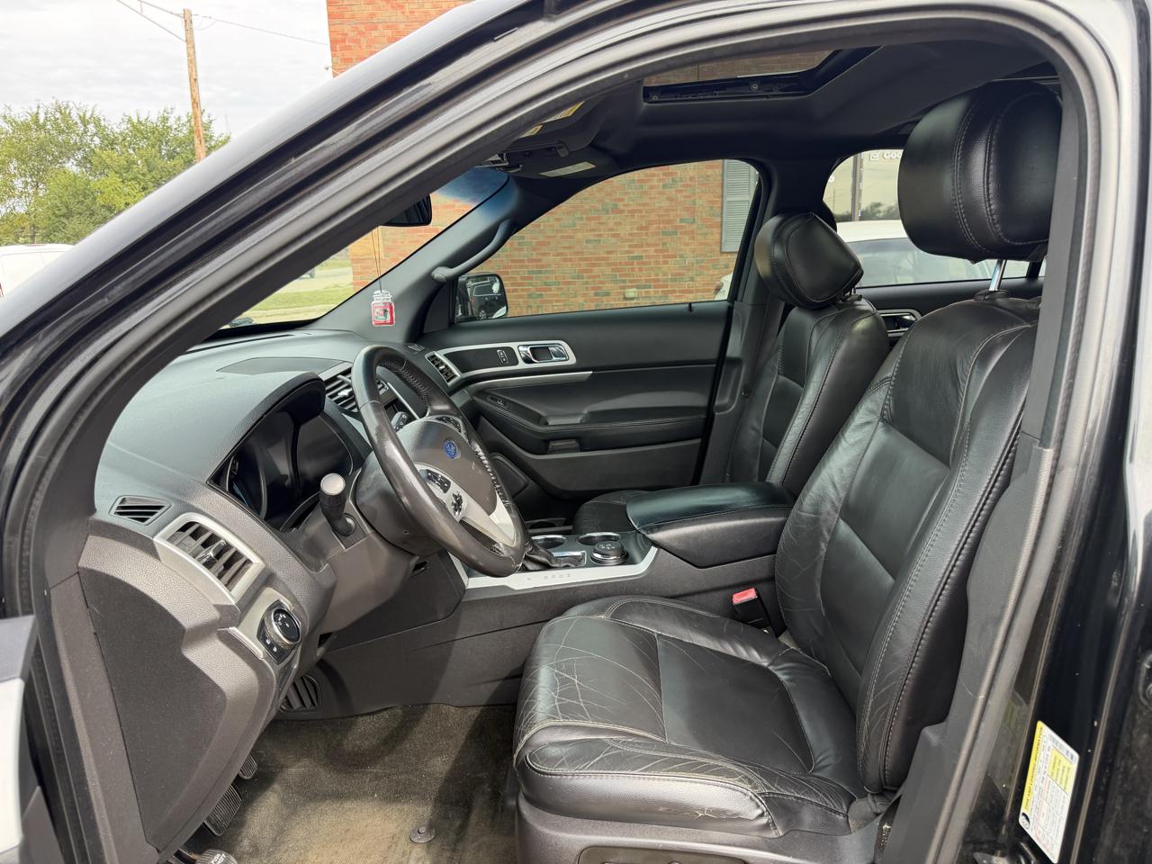 Ford Explorer XLT 4WD 2014