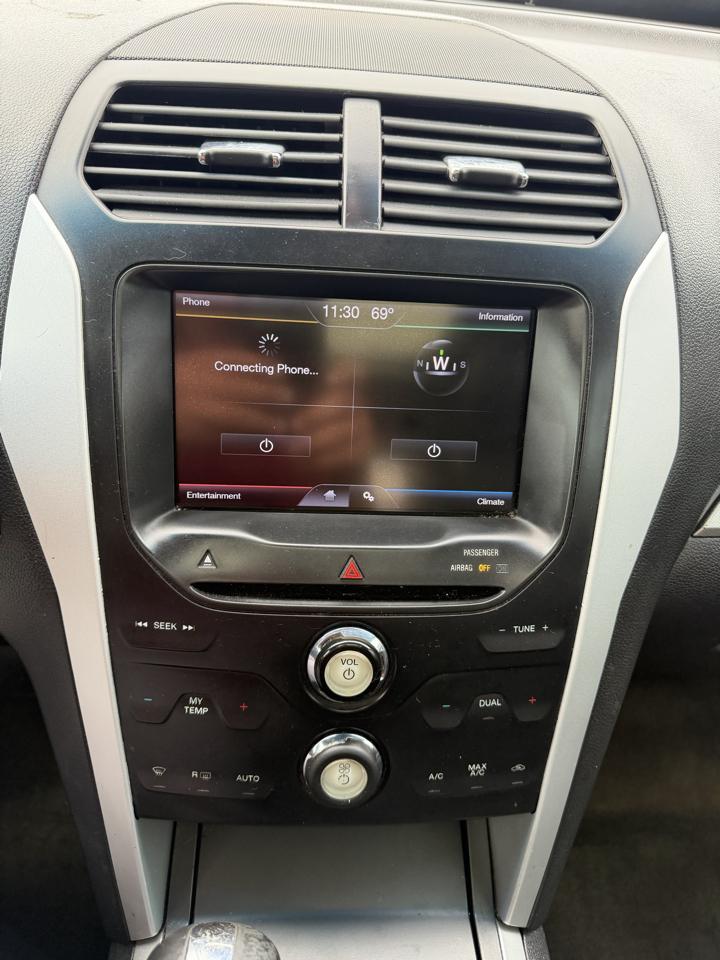 Ford Explorer XLT 4WD 2014