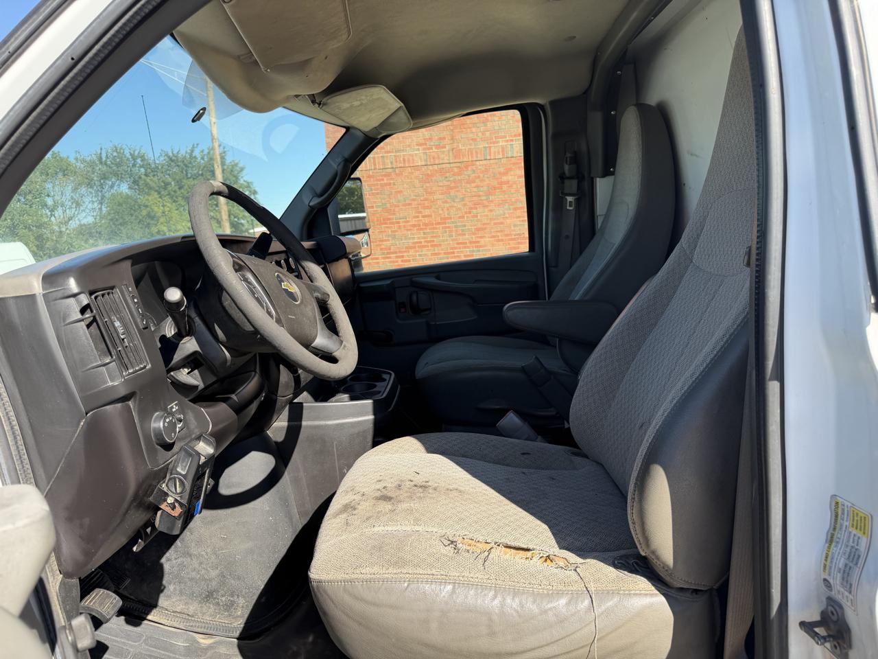 Chevrolet Express G3500 2011