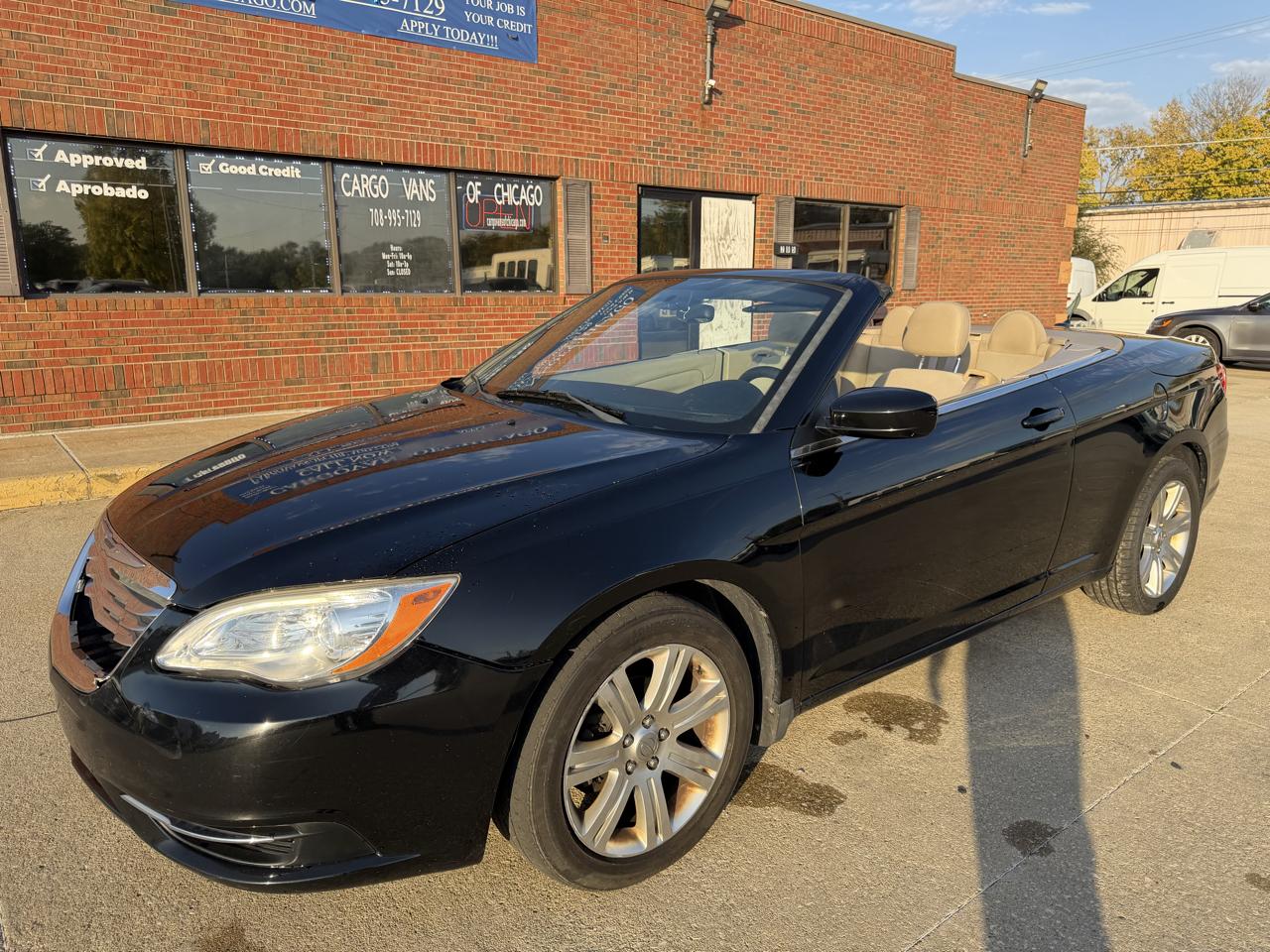 Chrysler 200 Touring Convertible 2011
